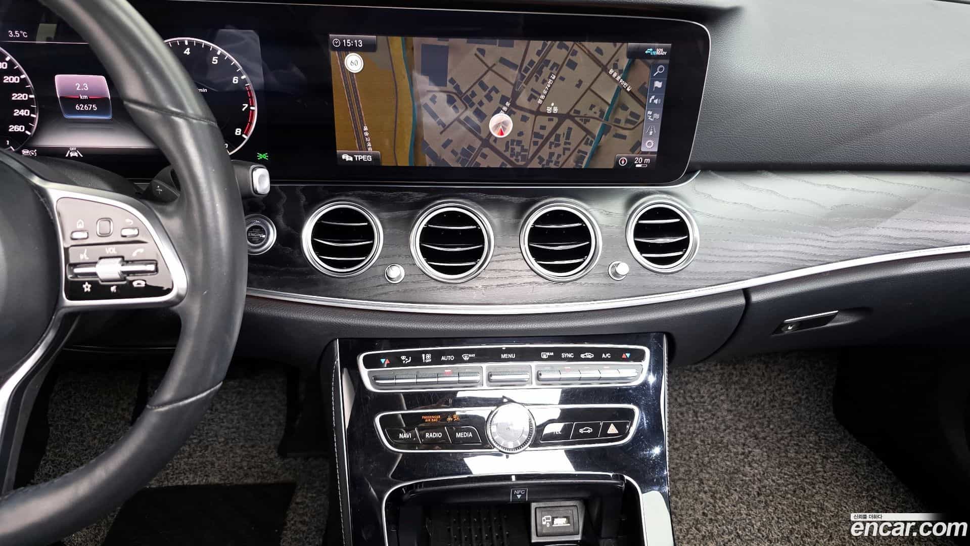 E-Class Mercedes-Benz 2020.0-OPTION-018