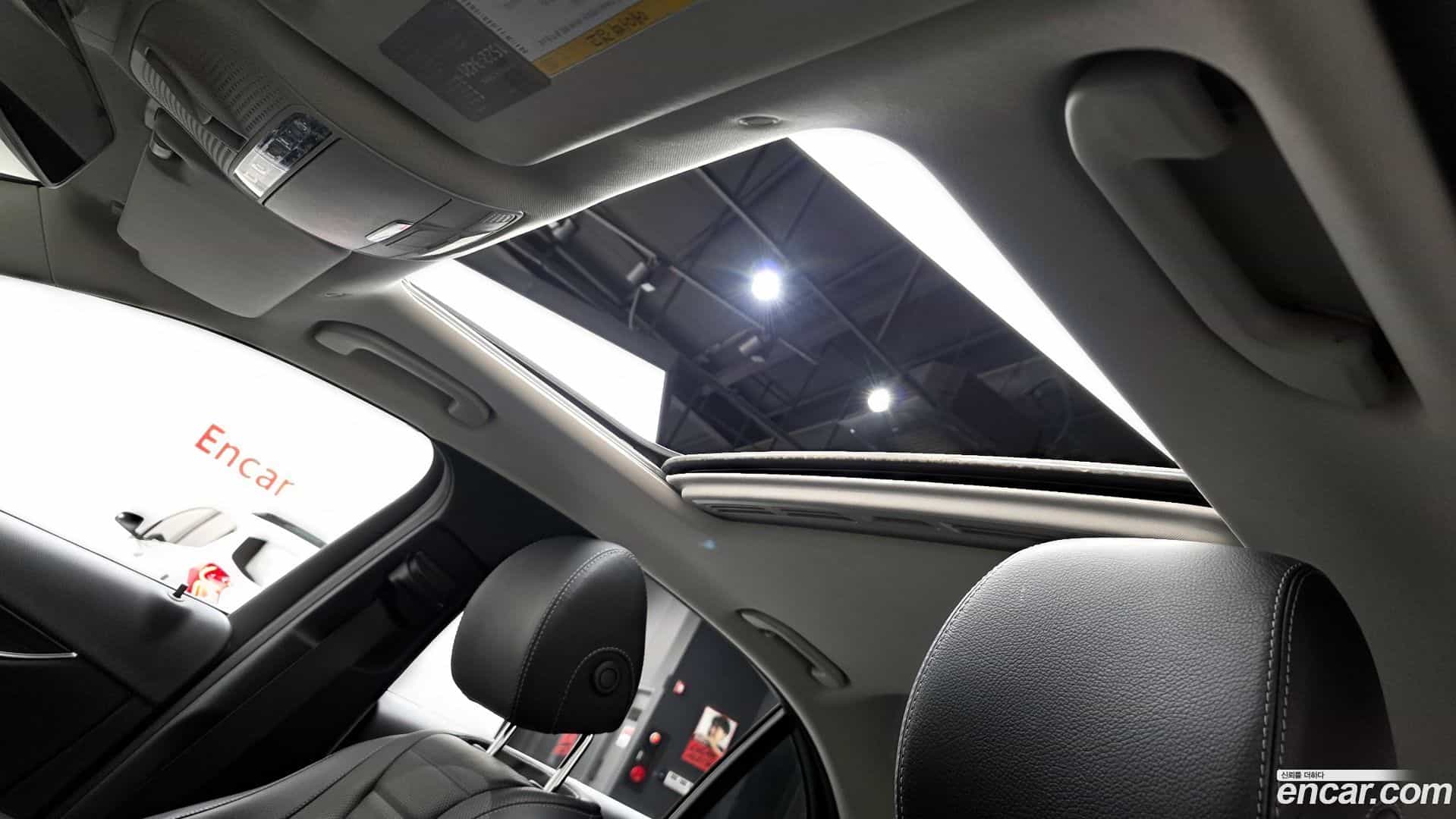 E-Class Mercedes-Benz 2020.0-OPTION-022