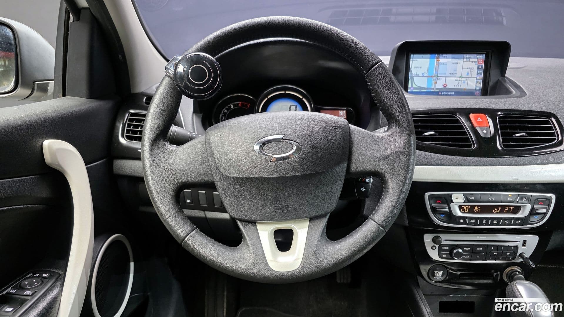 Main__Slider__Photo:SM3 Renault-KoreaSamsung 2014.3-12