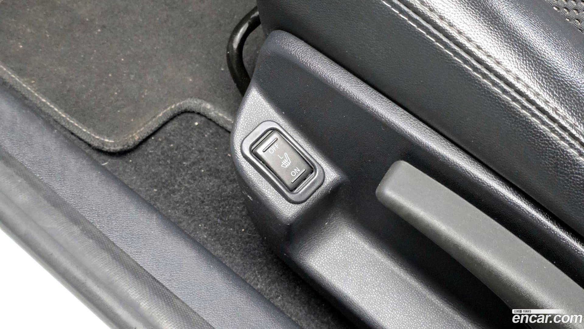 Main__Slider__Photo:SM3 Renault-KoreaSamsung 2014.3-16