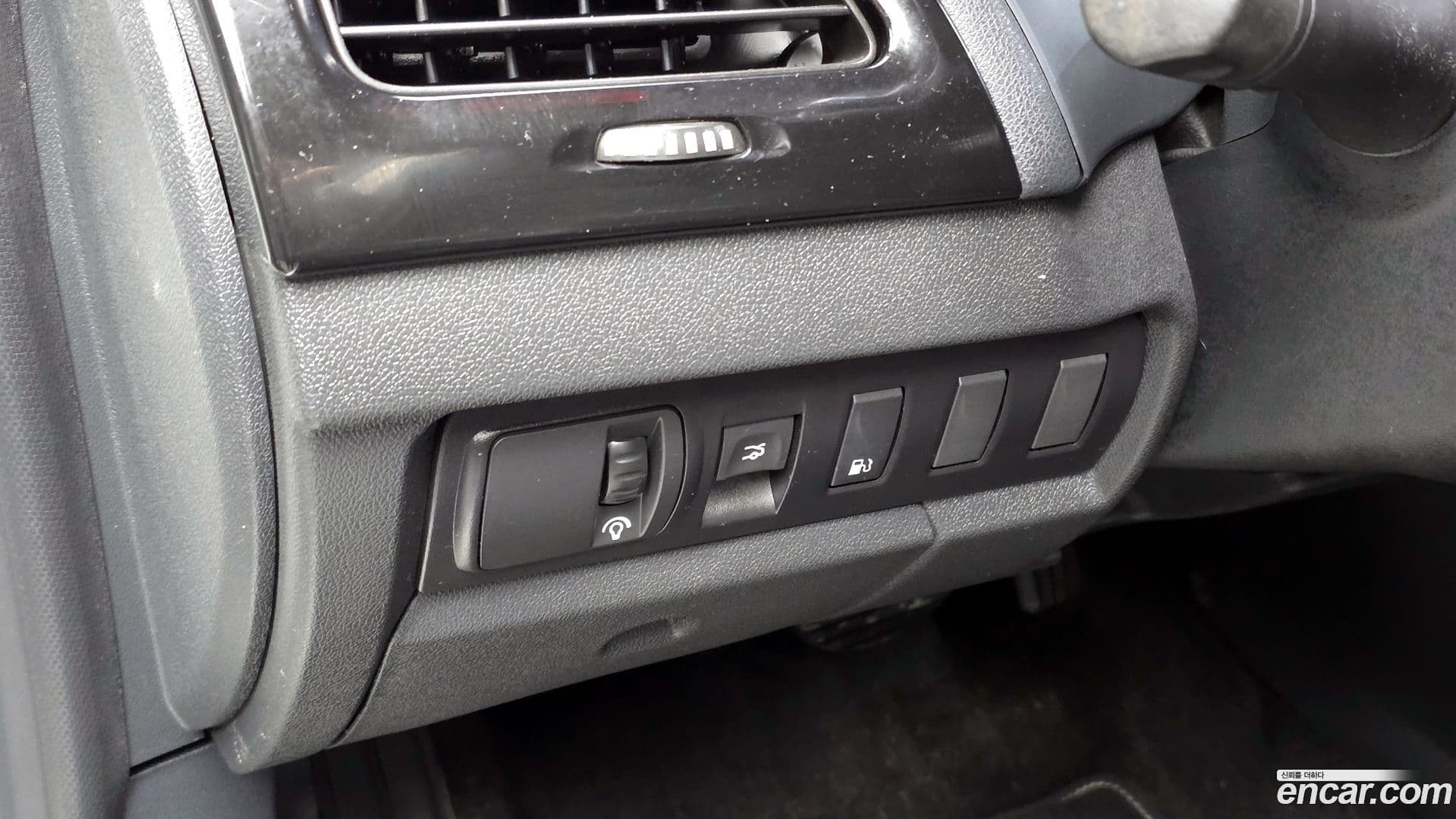 Main__Slider__Photo:SM3 Renault-KoreaSamsung 2014.3-17