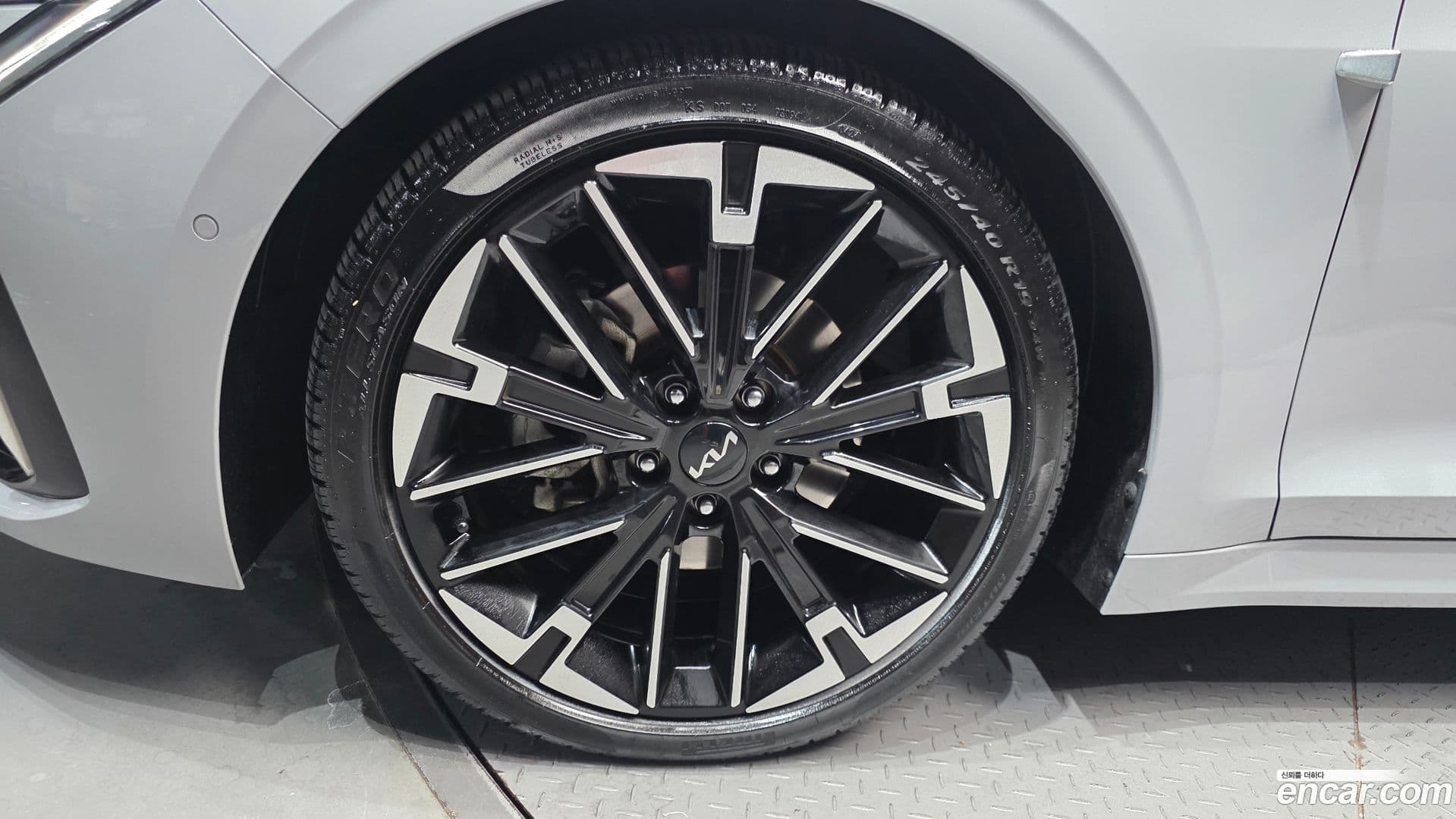 Main__Slider__Photo:K5 Kia 2024.3-4