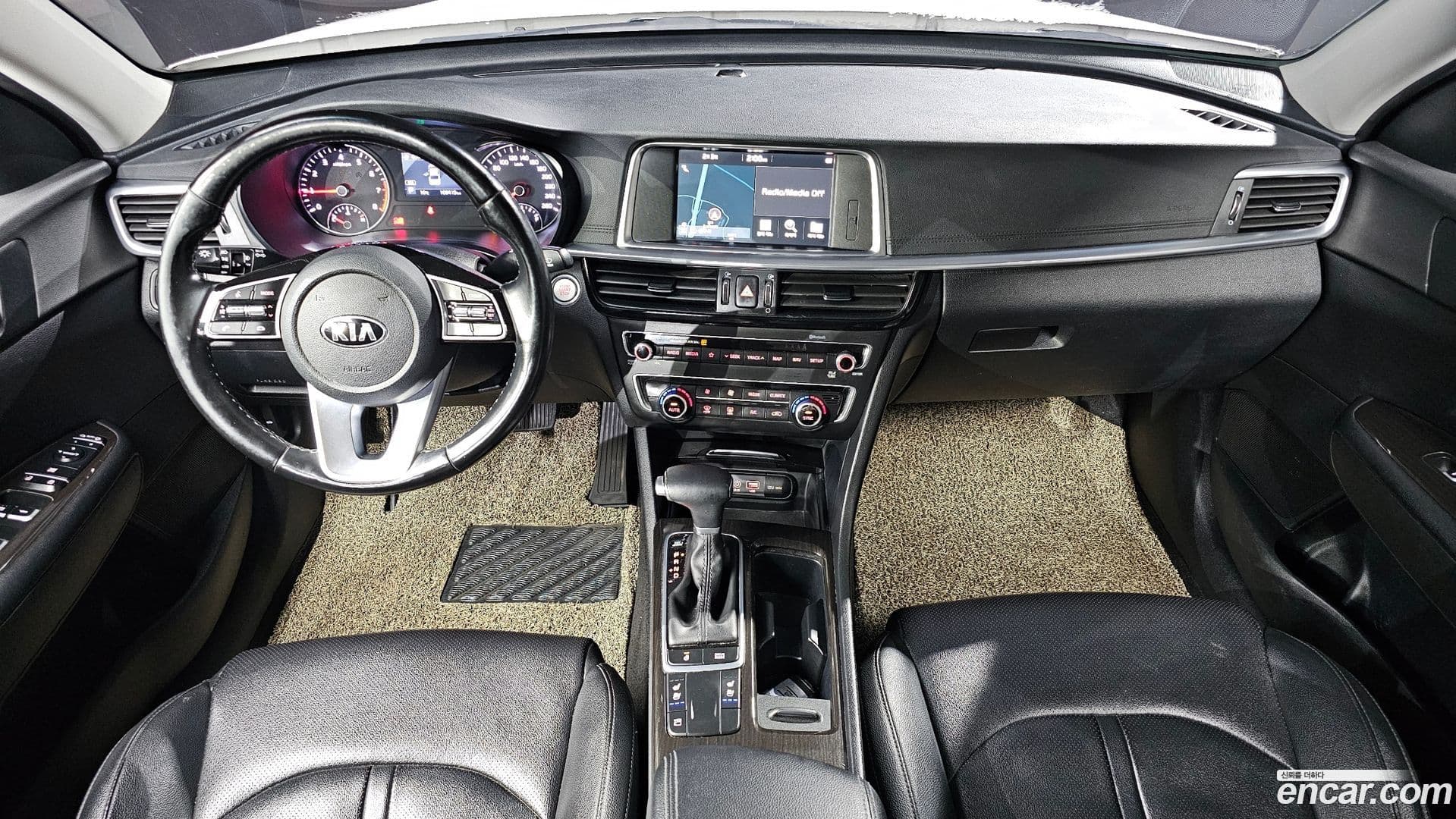 Main__Slider__Photo:K5 Kia 2018.7-6