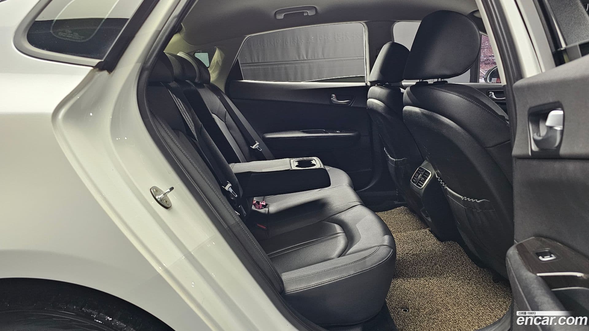 Main__Slider__Photo:K5 Kia 2018.7-11