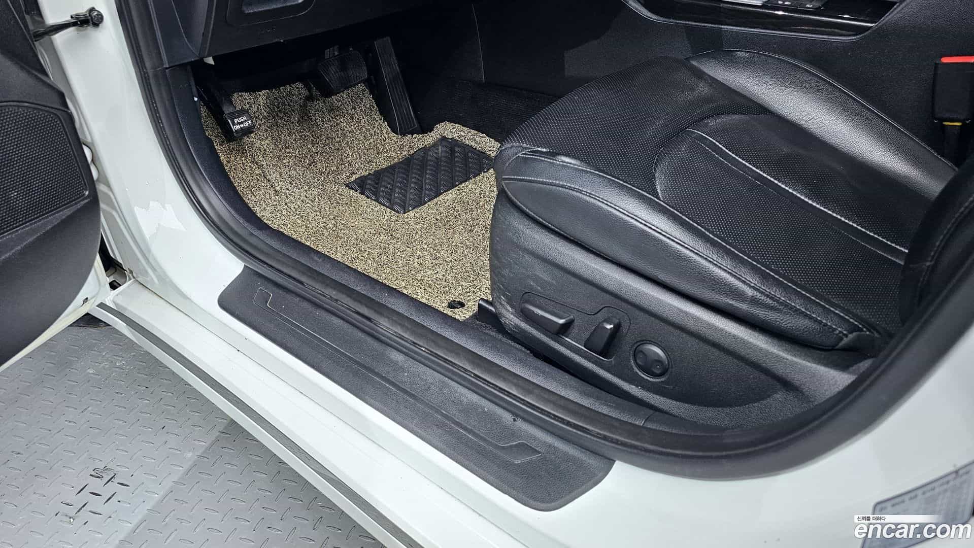 K5 Kia 2018.7-OPTION-020