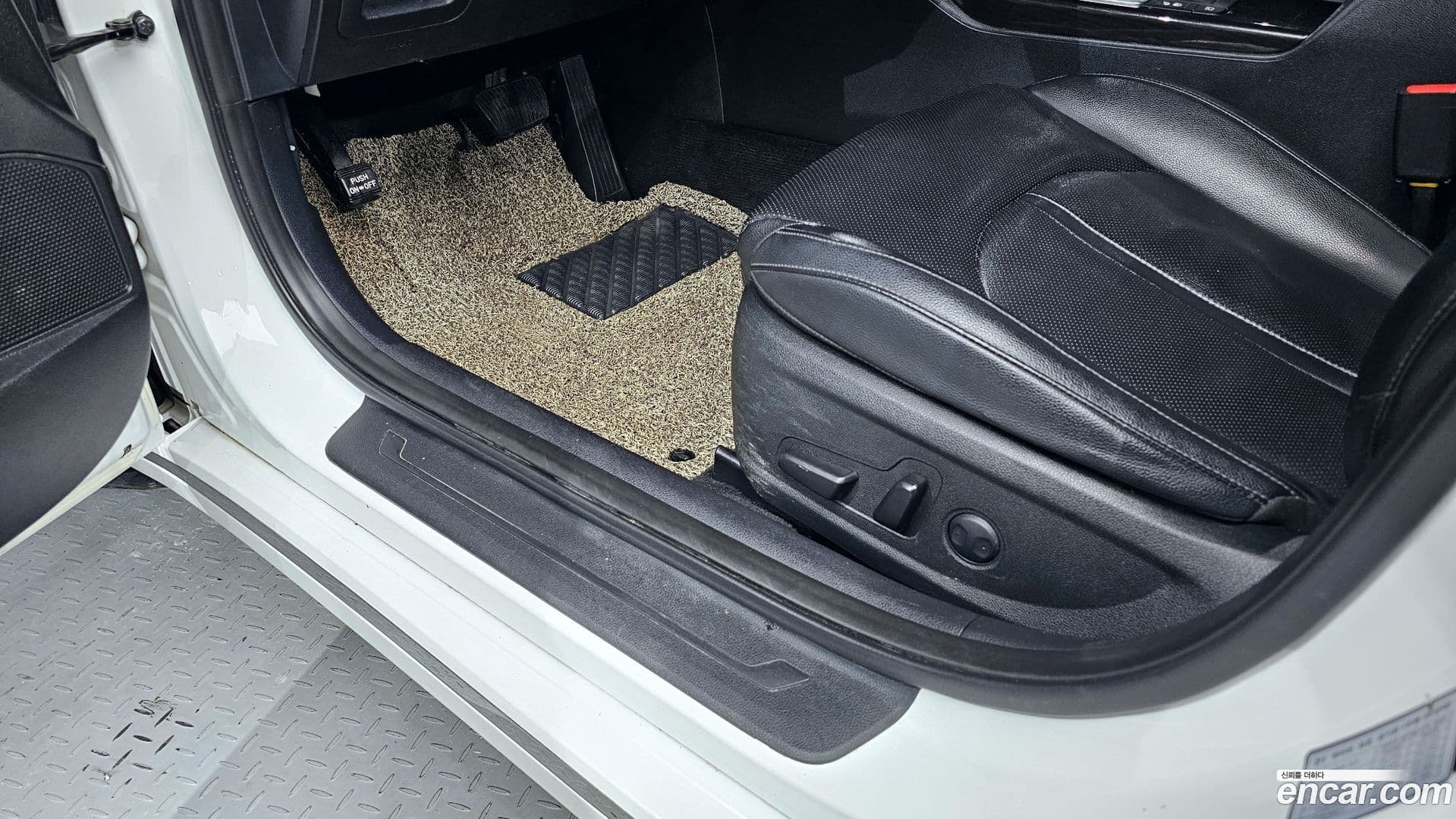 Main__Slider__Photo:K5 Kia 2018.7-15