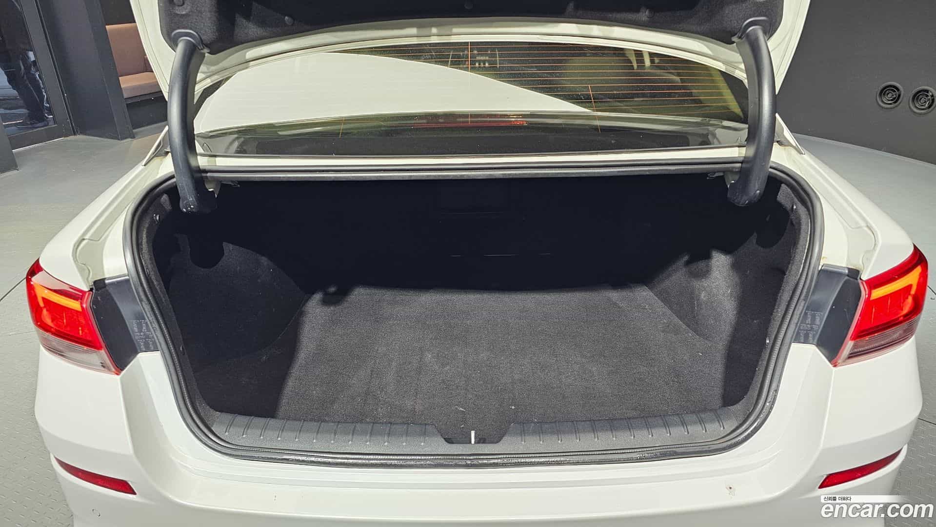 K5 Kia 2018.7-OPTION-024