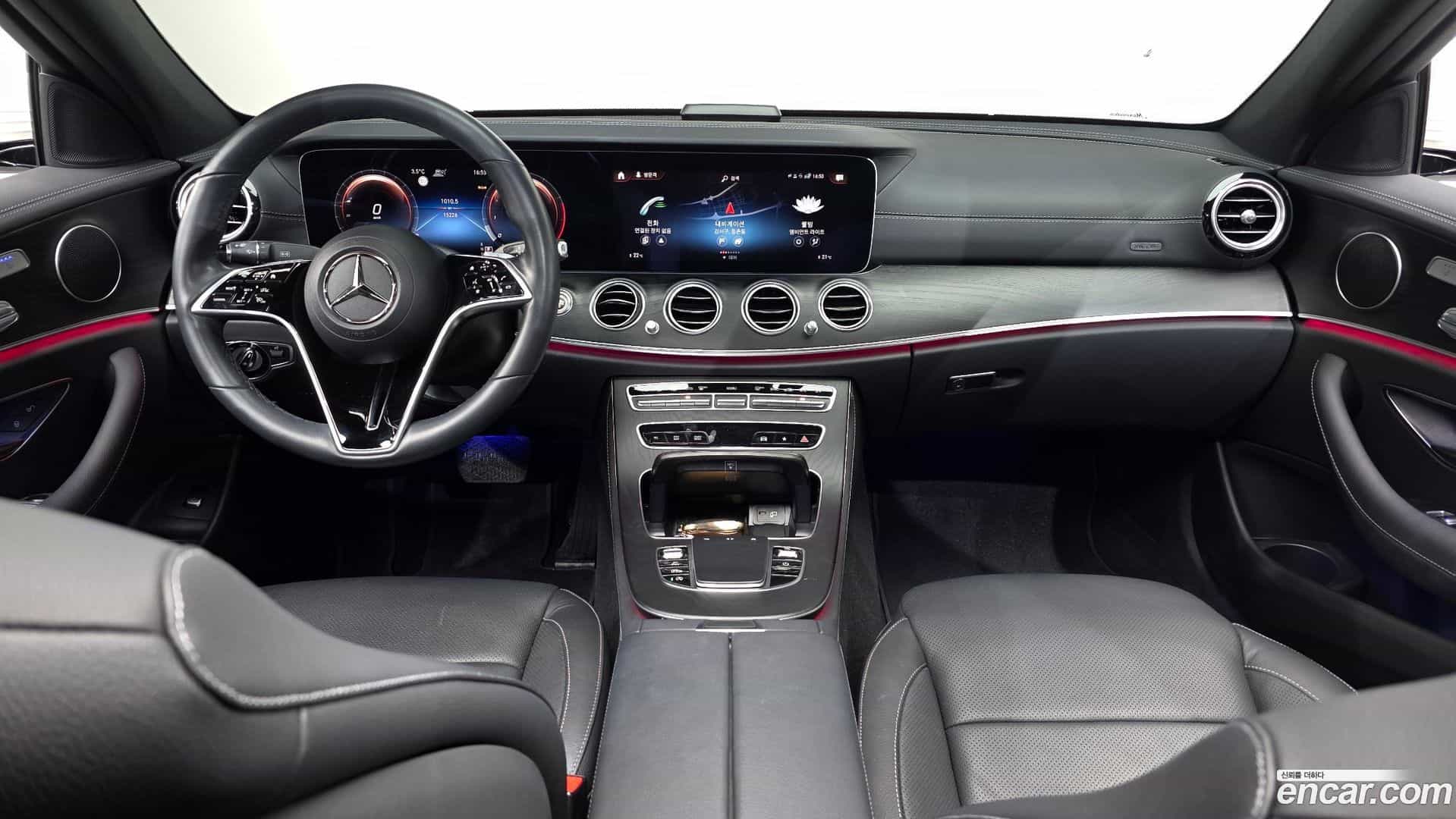 E-Class Mercedes-Benz 2022.10-INNER-007