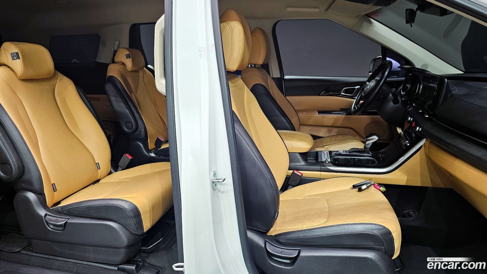 Main__Slider__Photo:Canival Kia 2020.10-9