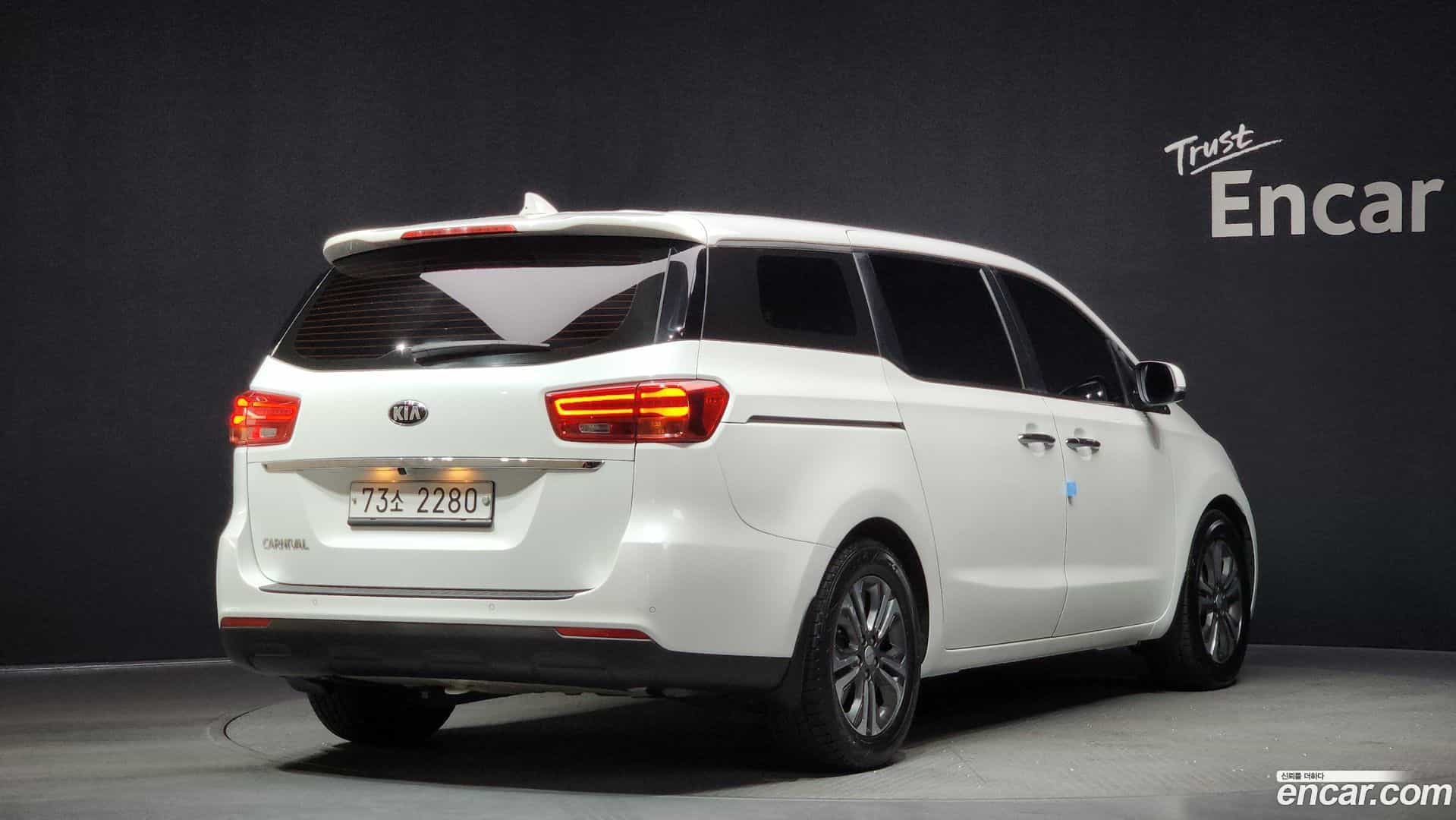 Canival Kia 2019.0-OUTER-002