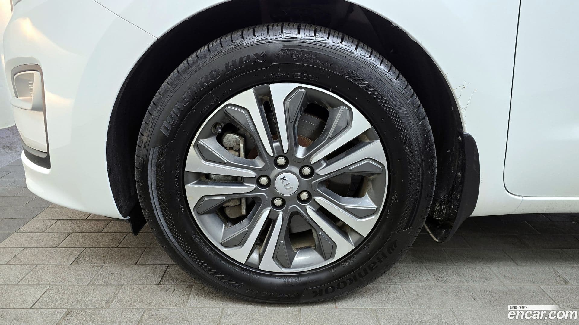 Main__Slider__Photo:Canival Kia 2019.0-4