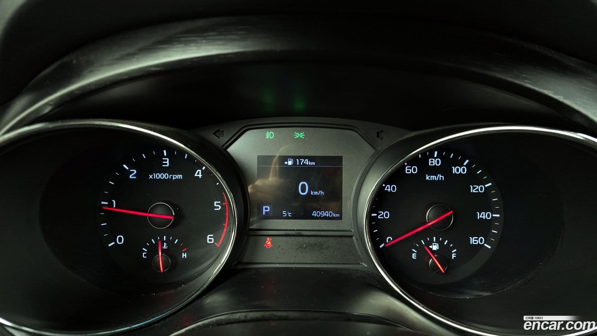 Main__Slider__Photo:Canival Kia 2019.0-7