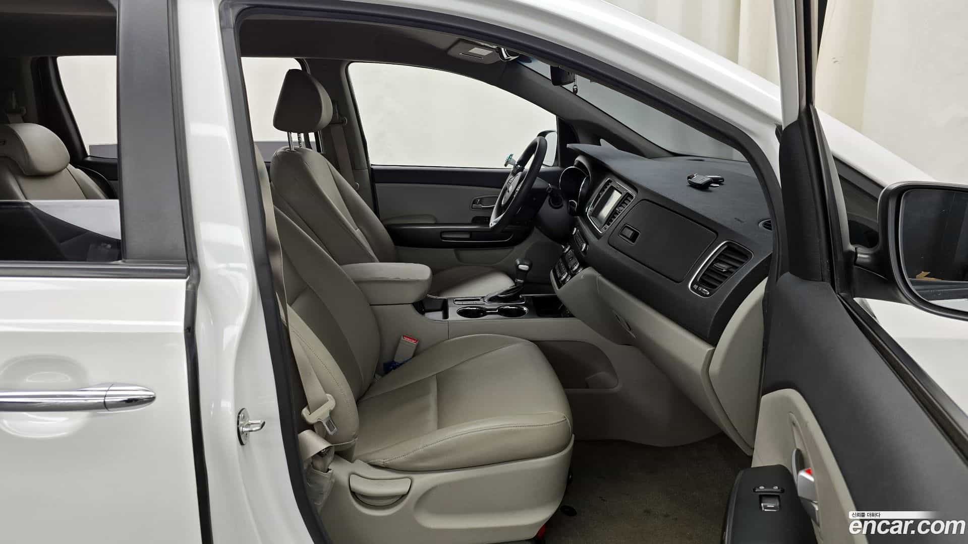 Canival Kia 2019.0-OPTION-015