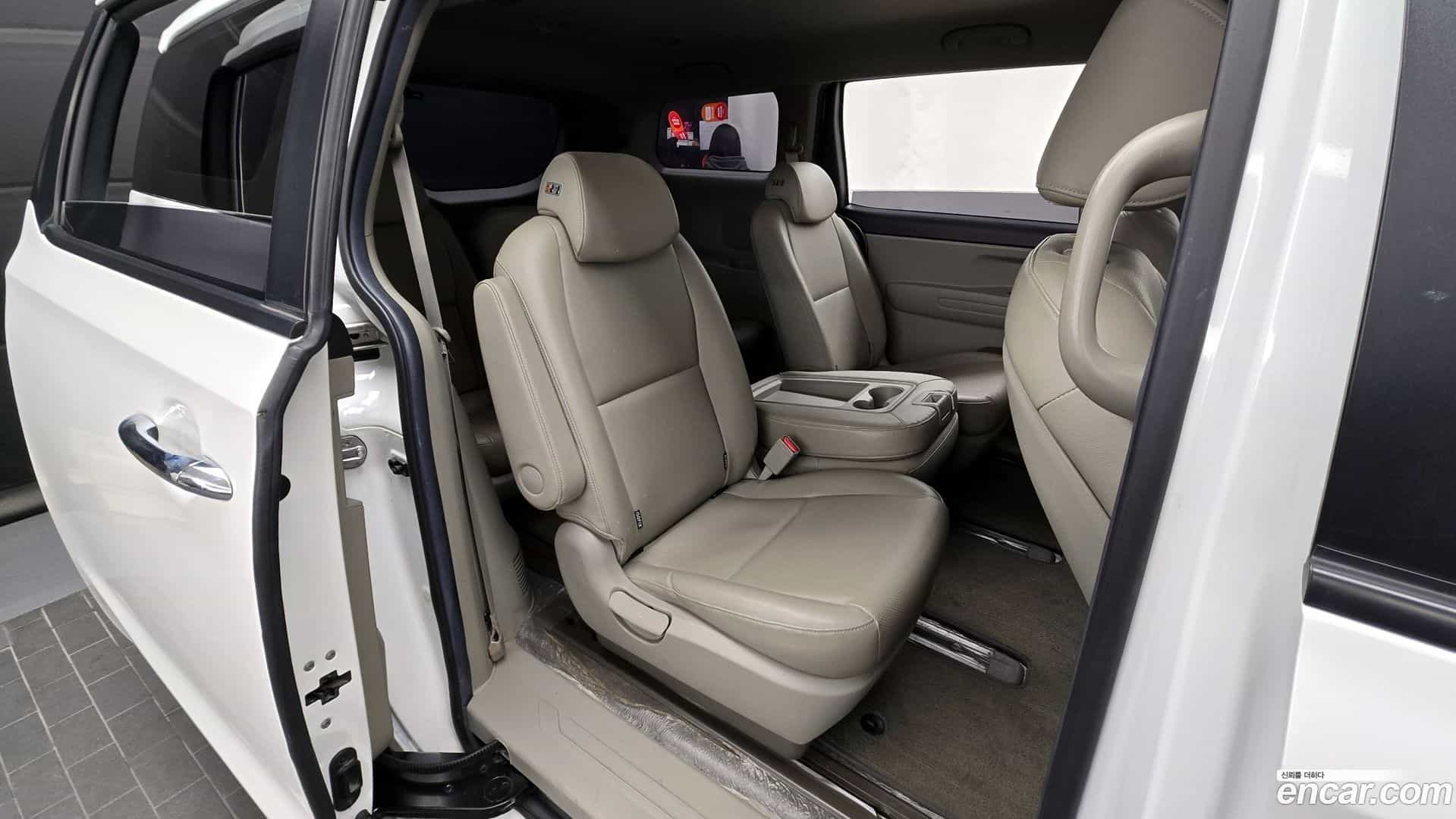 Canival Kia 2019.0-OPTION-016