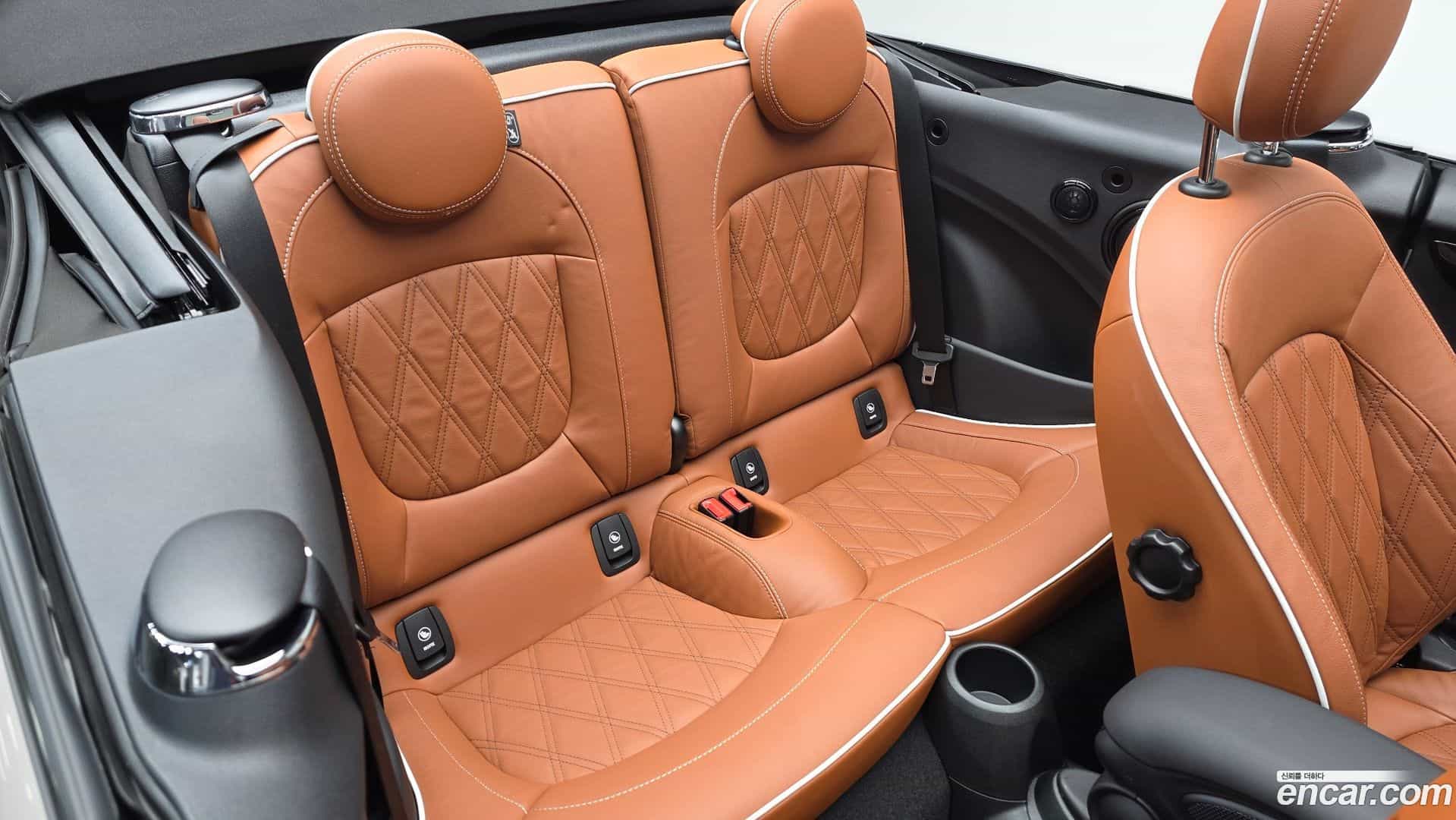 Cooper Convertible Mini 2024.6-OPTION-015