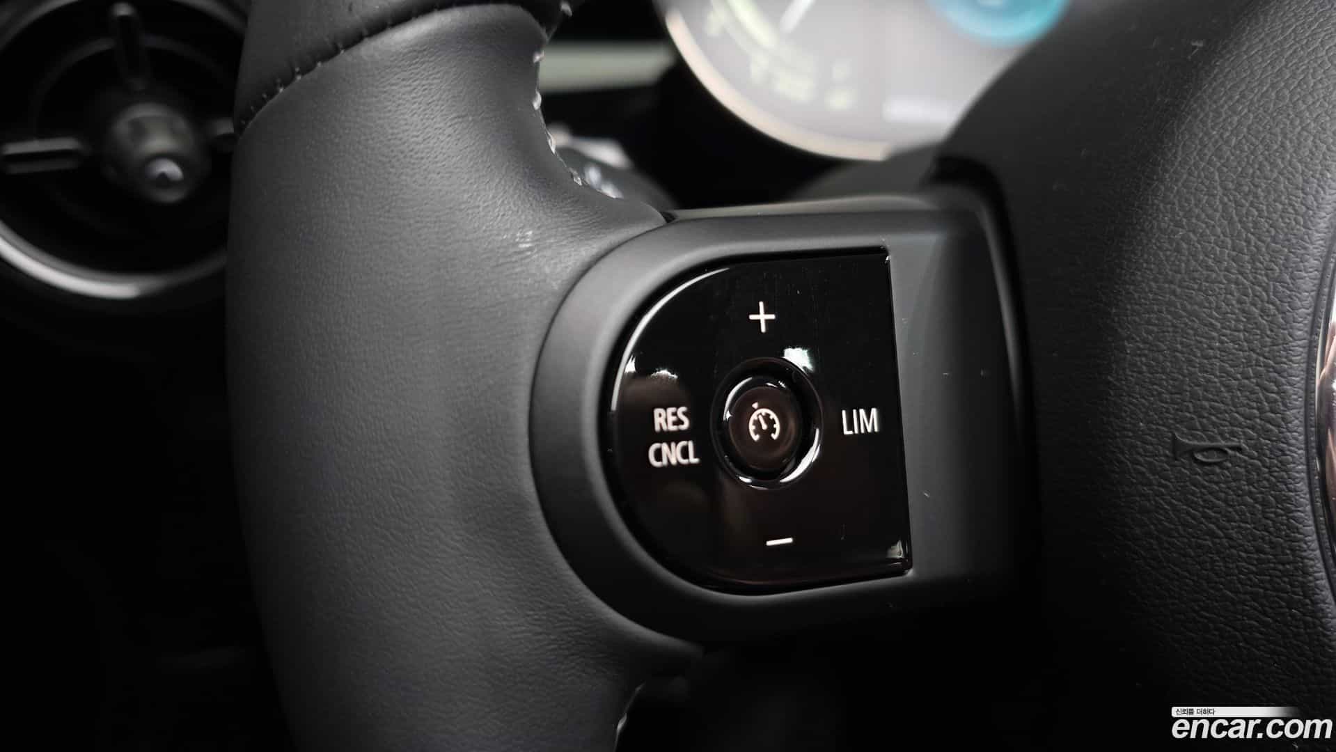 Cooper Convertible Mini 2024.6-OPTION-019