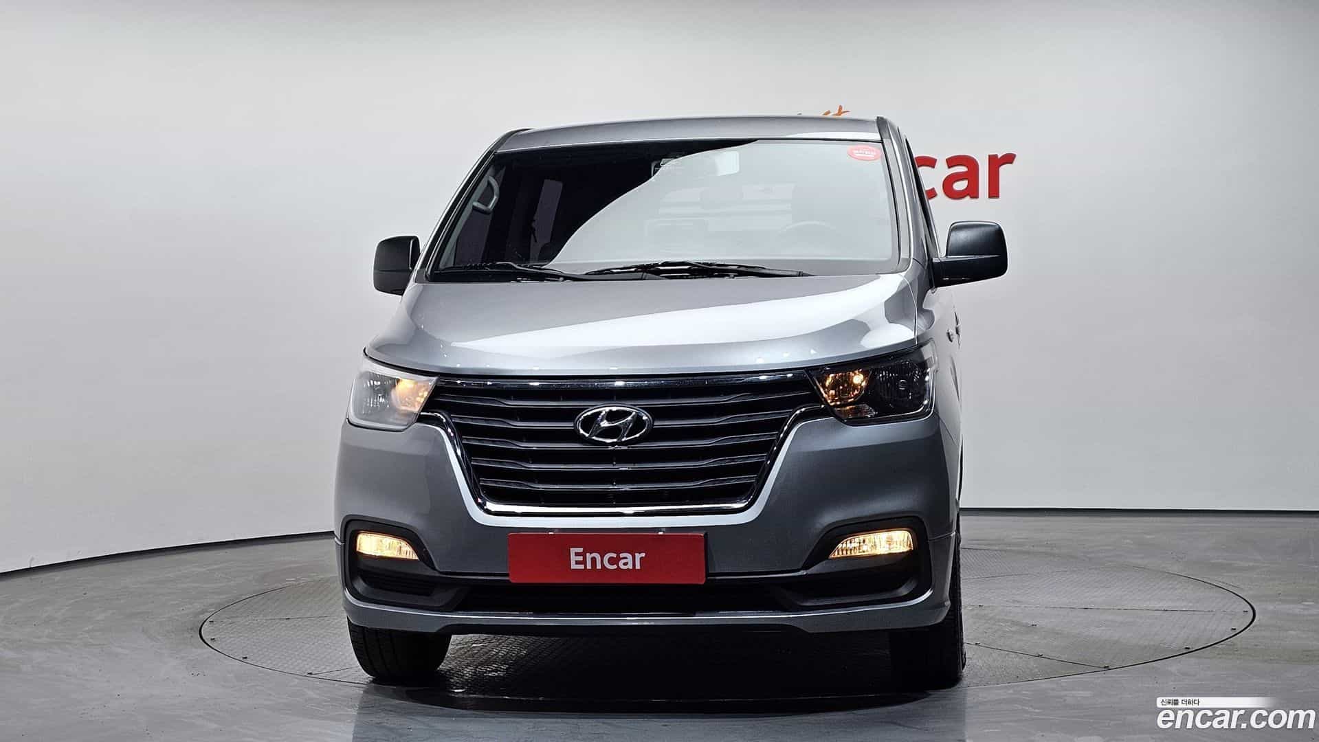 Starex Hyundai 2019.10-OUTER-003