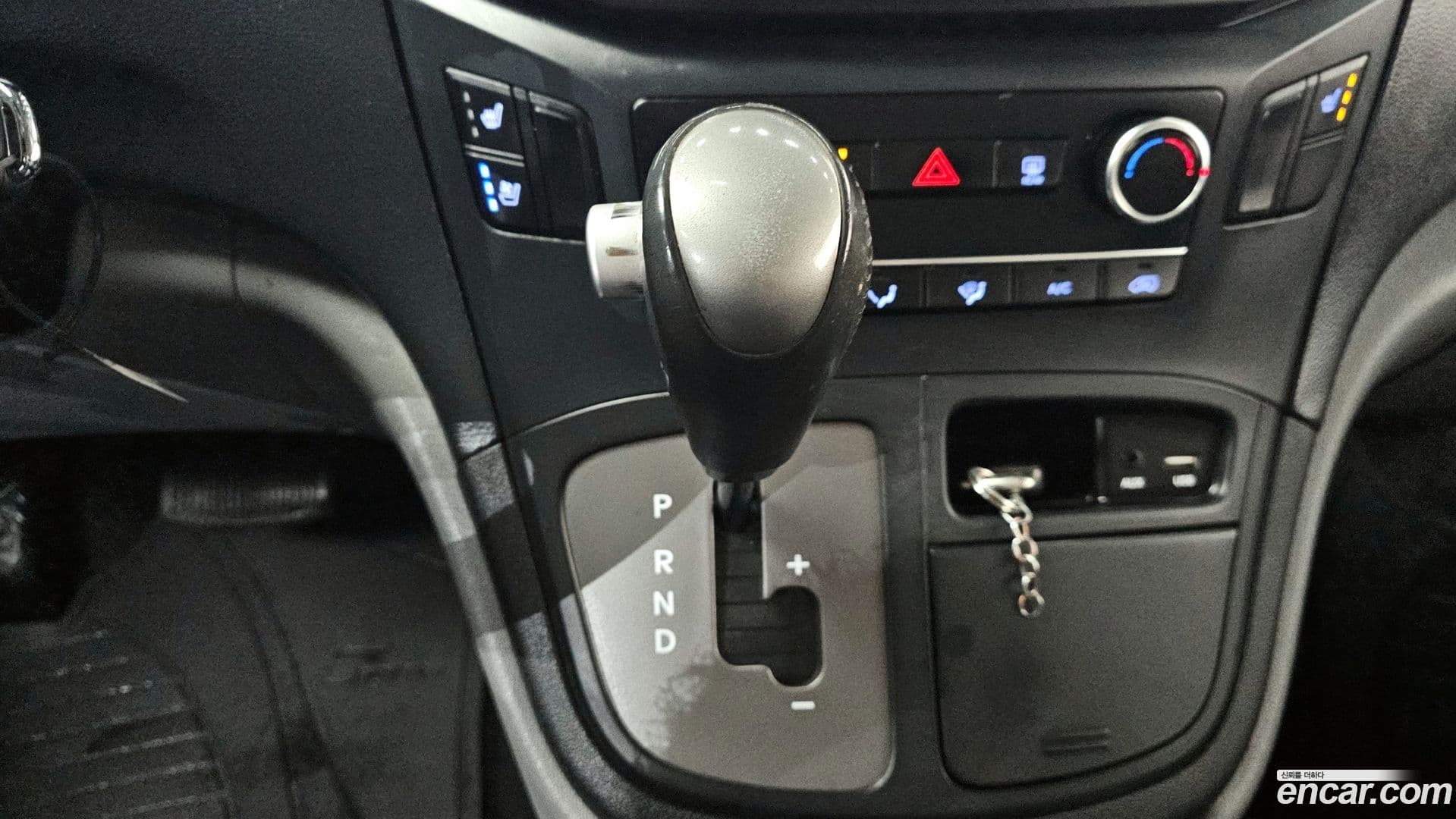 Main__Slider__Photo:Starex Hyundai 2019.10-8