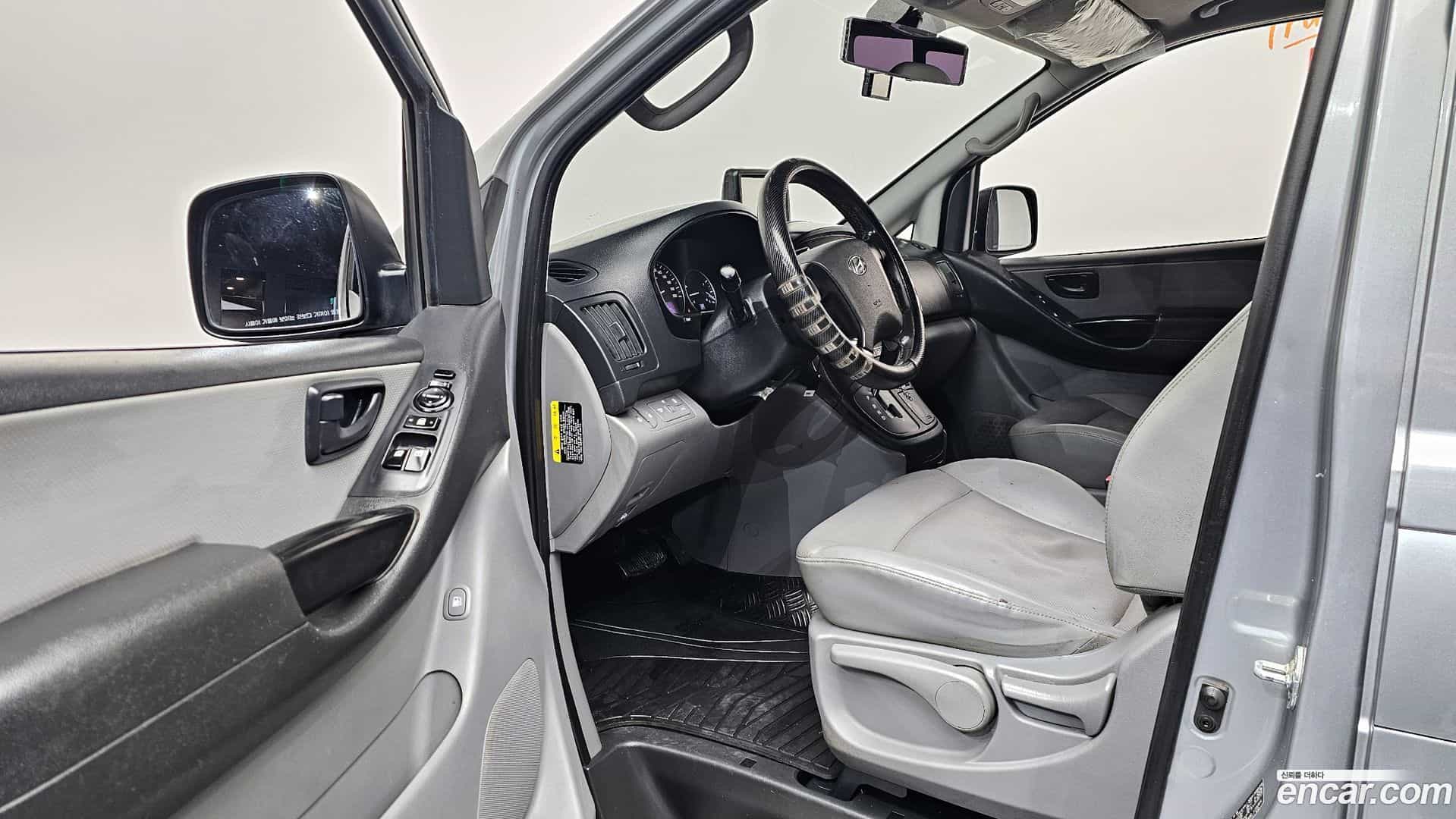 Starex Hyundai 2019.10-OPTION-015