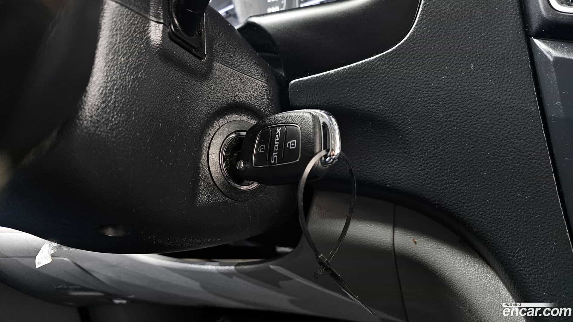 Starex Hyundai 2019.10-OPTION-022