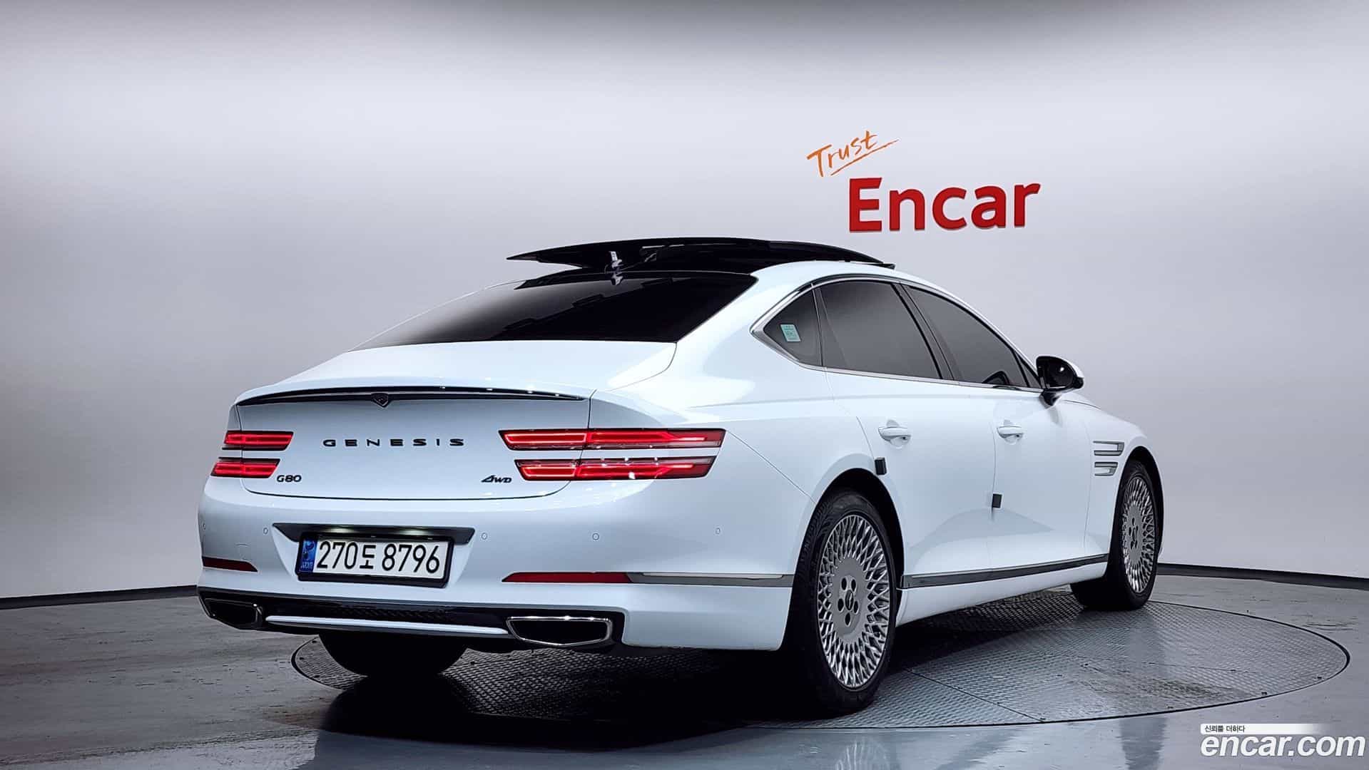 G80 Genesis 2022.3-OUTER-002