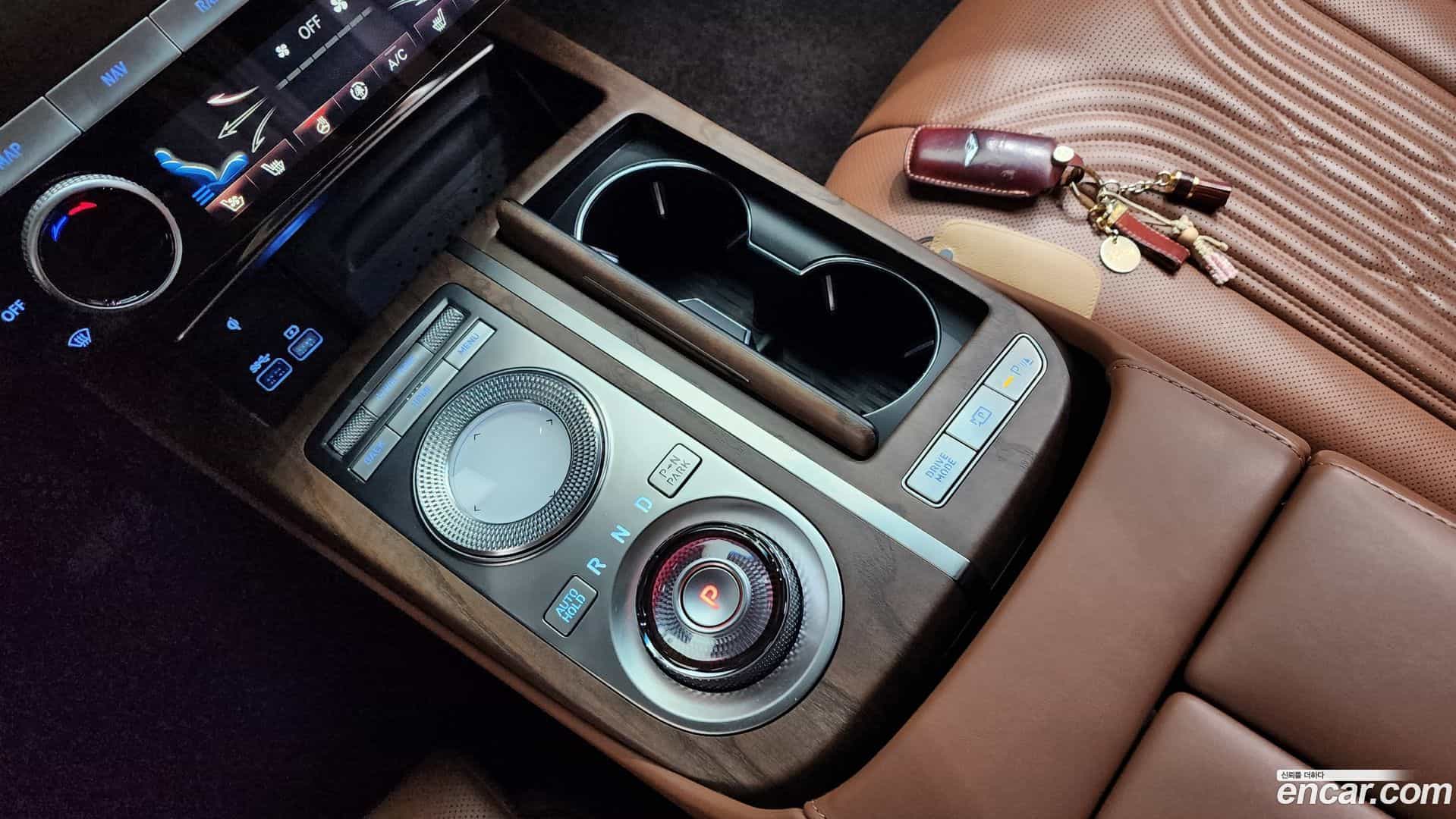 G80 Genesis 2022.3-INNER-009