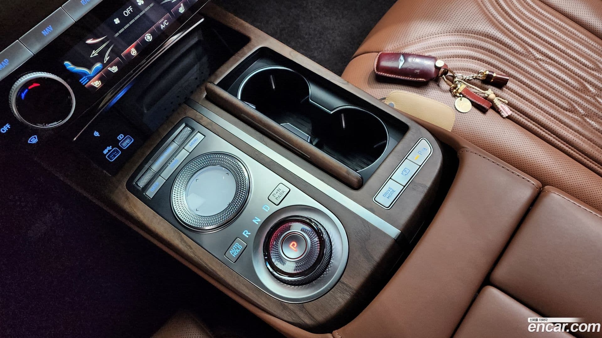 Main__Slider__Photo:G80 Genesis 2022.3-8