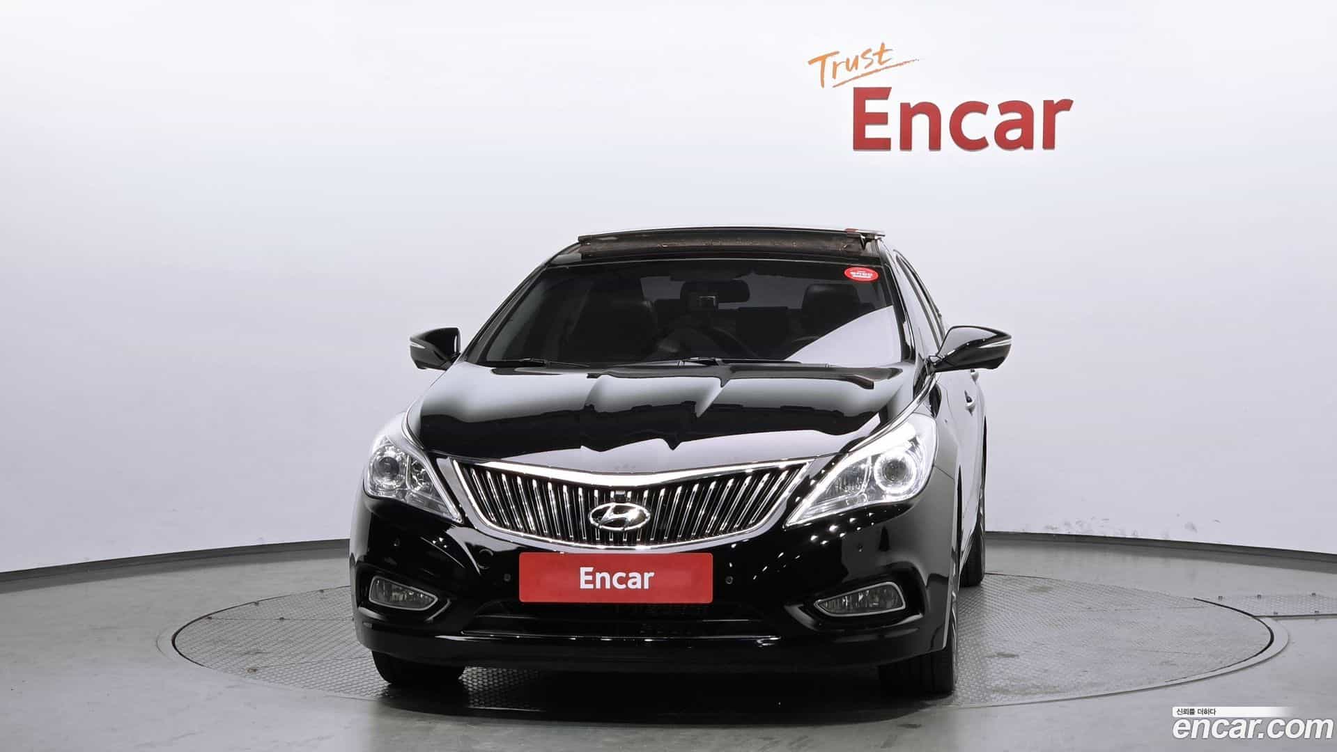 Grandeur Hyundai 2013.7-OUTER-003