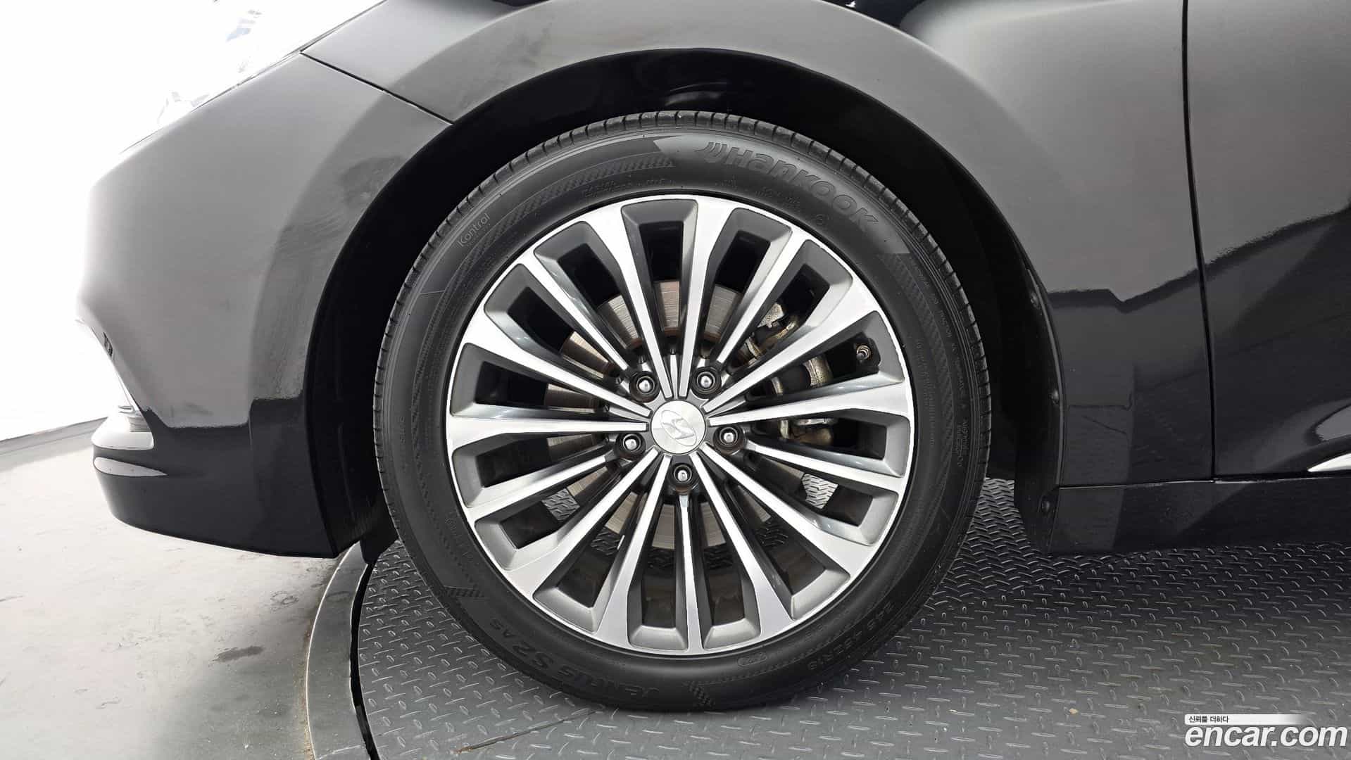 Grandeur Hyundai 2013.7-OUTER-005