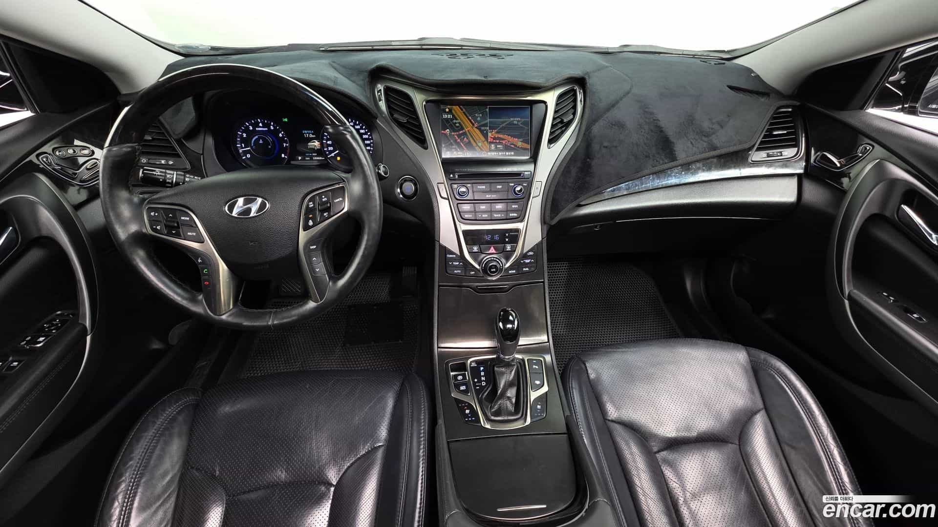 Grandeur Hyundai 2013.7-INNER-007