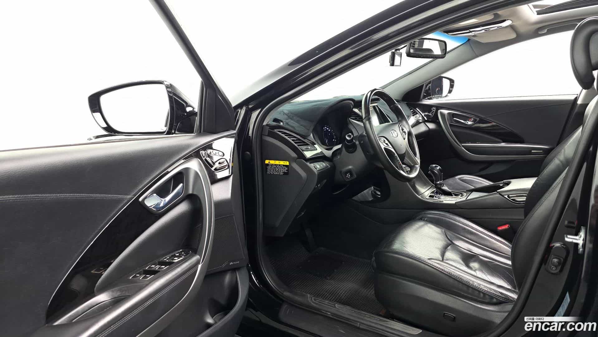 Grandeur Hyundai 2013.7-OPTION-015