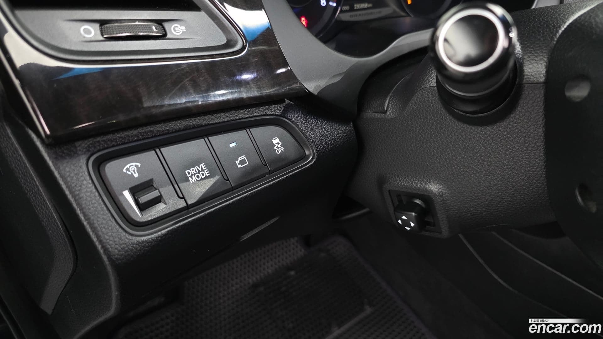 Main__Slider__Photo:Grandeur Hyundai 2013.7-13