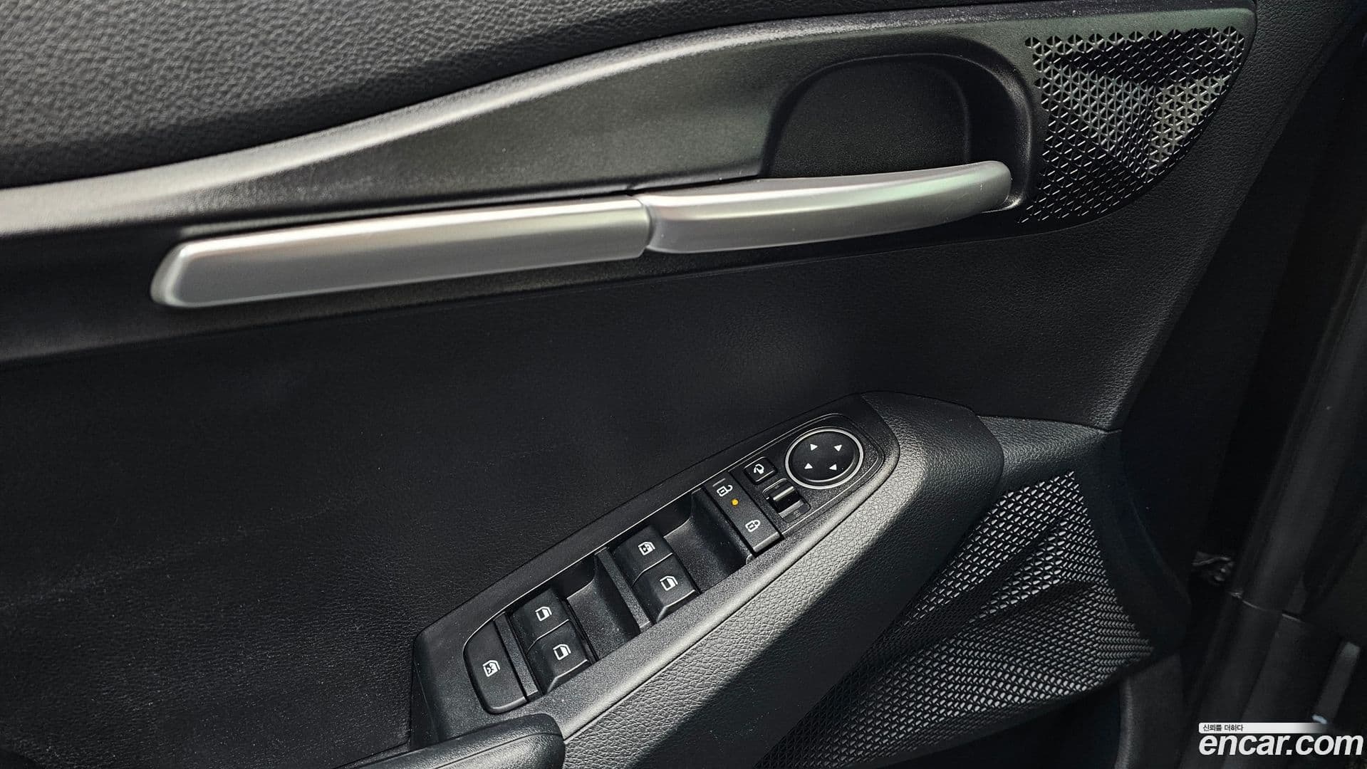 Main__Slider__Photo:Seltos Kia 2023.0-15