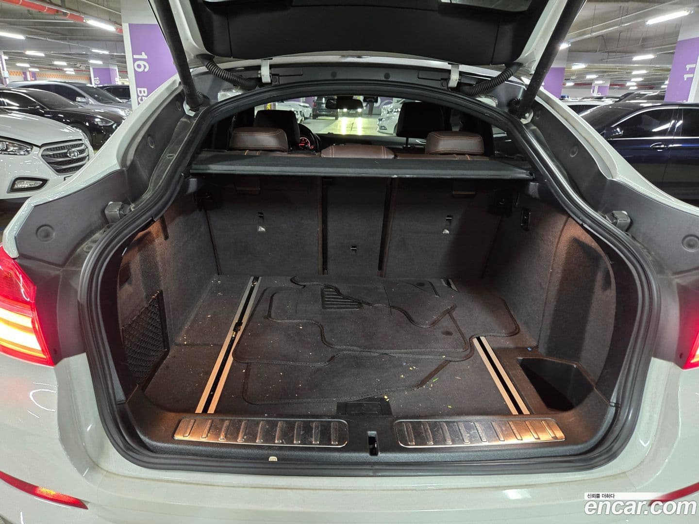 Main__Slider__Photo:X4 BMW 2018.3-18