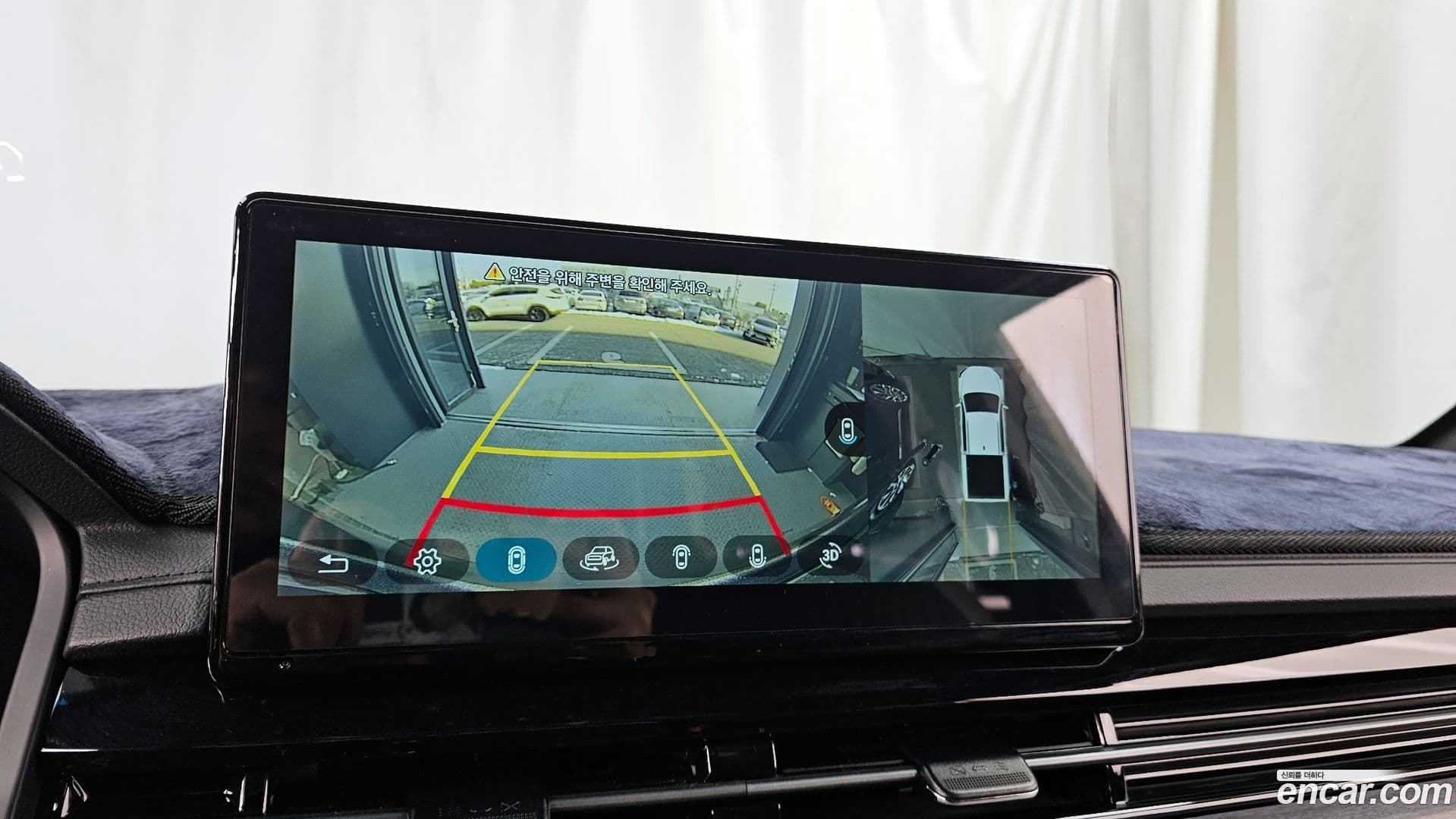 Main__Slider__Photo:Rexton KG_Mobility_Ssangyong 2024.0-14