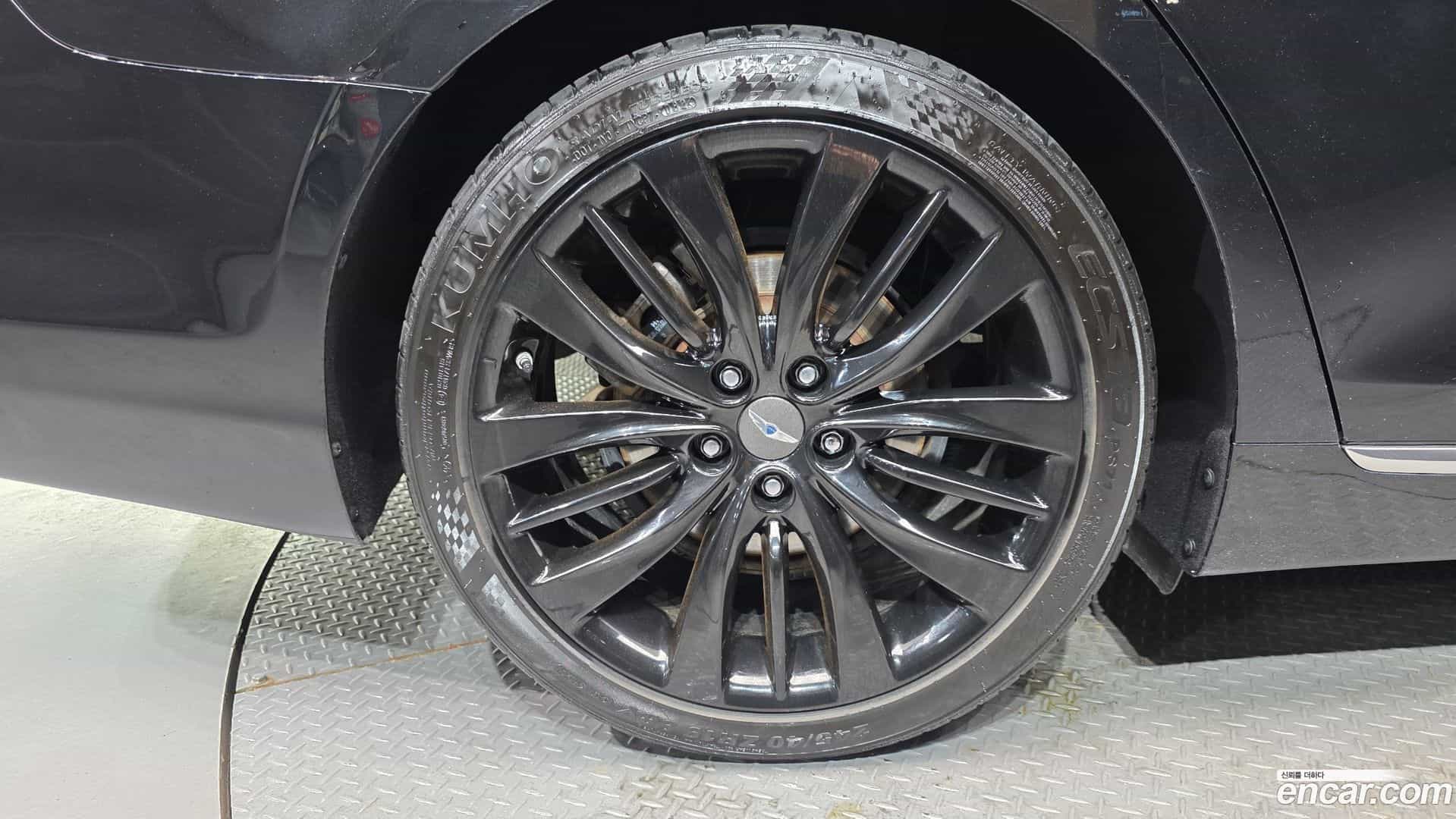 Grandeur Hyundai 2017.1-OUTER-005