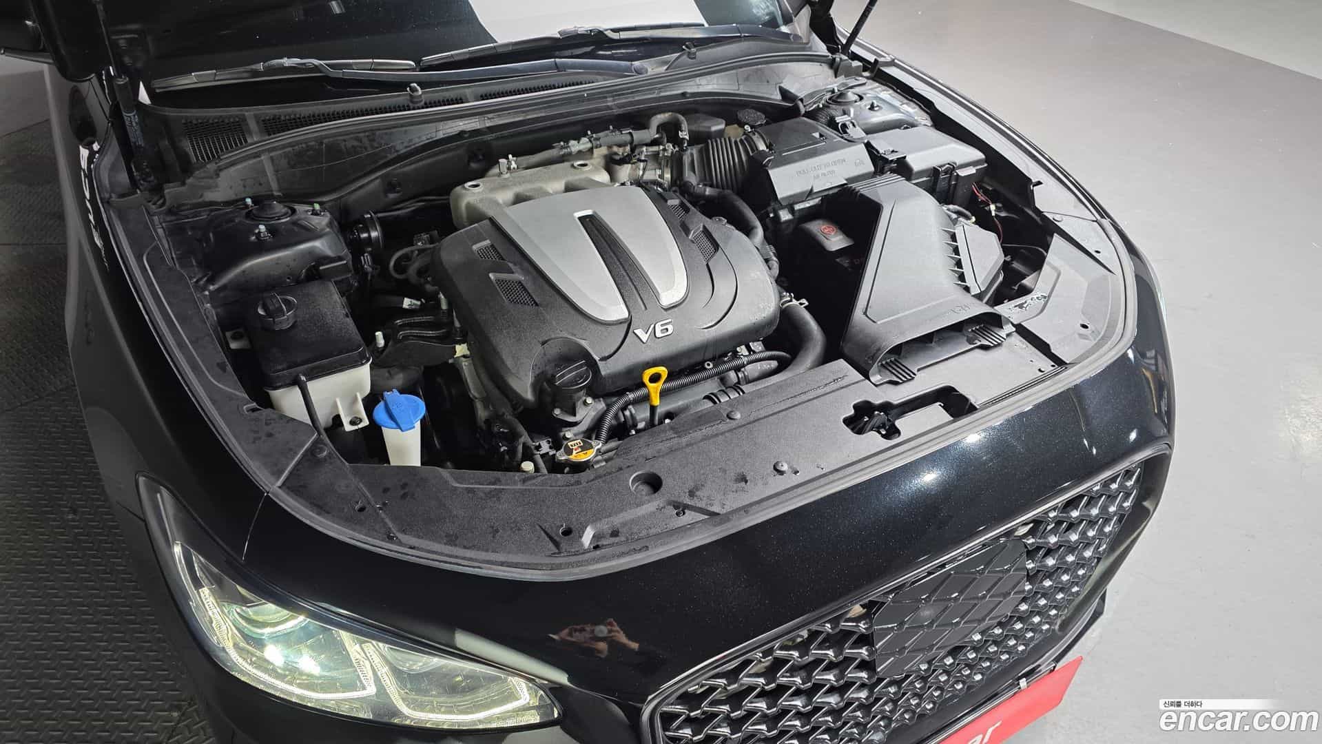 Grandeur Hyundai 2017.1-INNER-006