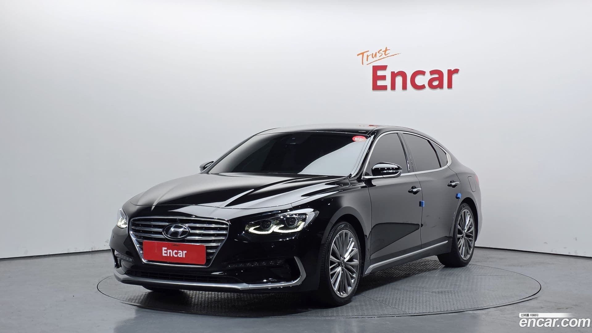 Main__Slider__Photo:Grandeur Hyundai 2018.7-0