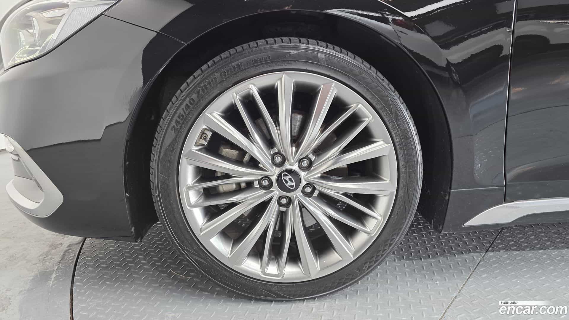 Grandeur Hyundai 2018.7-OUTER-005
