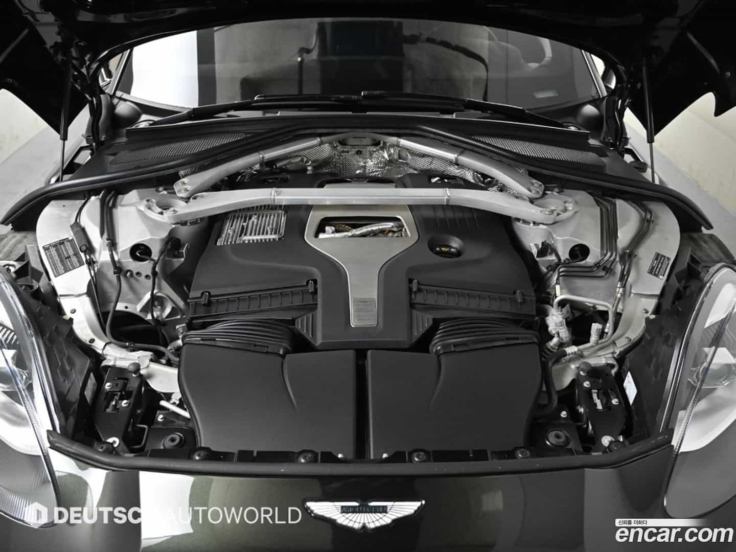 DBX Astonmartin 2023.11-INNER-006