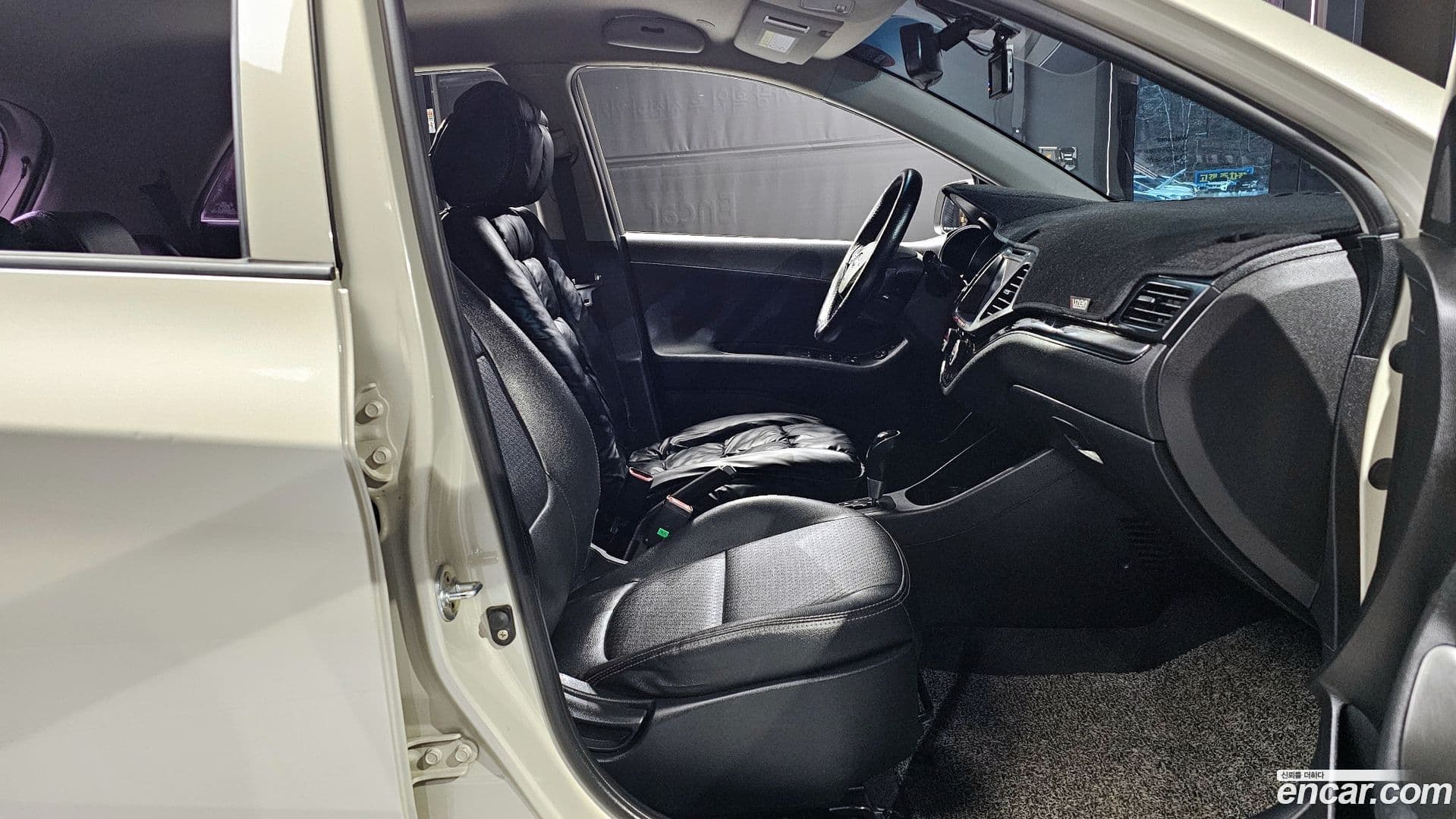 Main__Slider__Photo:morning Kia 2014.2-10