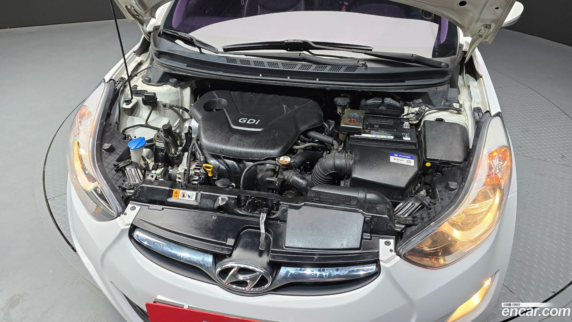 Main__Slider__Photo:AVANTE Hyundai 2013.3-5