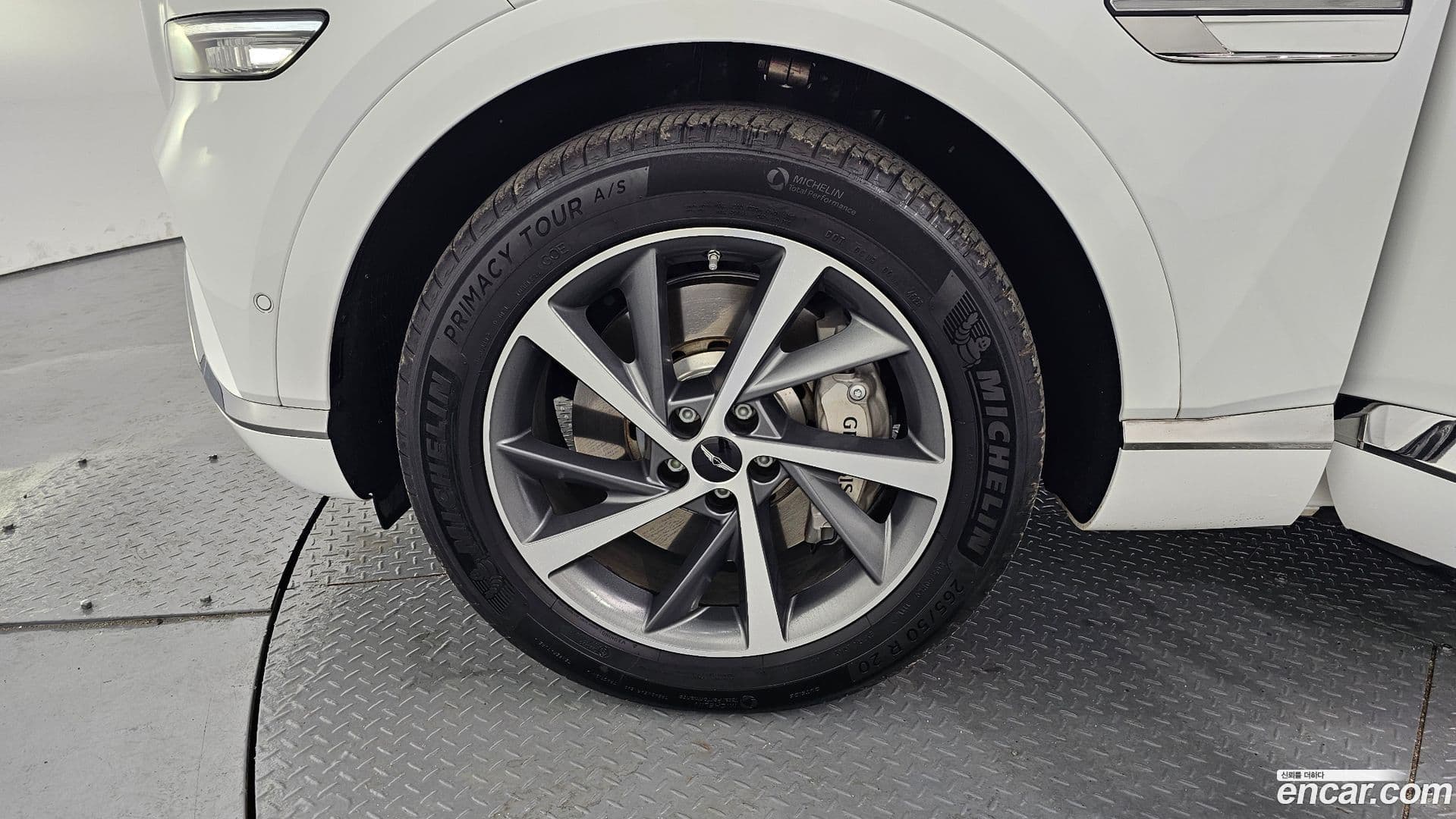 Main__Slider__Photo:GV80 Genesis 2024.2-4