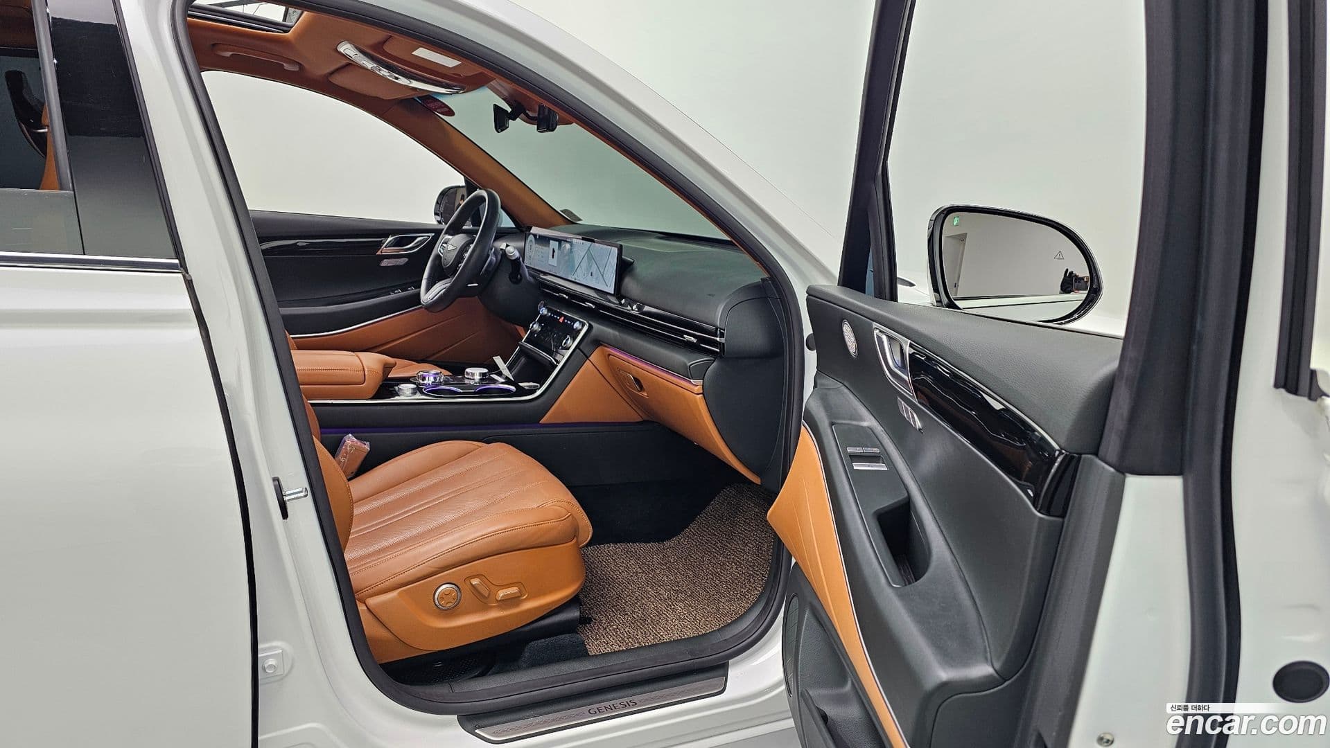 Main__Slider__Photo:GV80 Genesis 2024.2-9