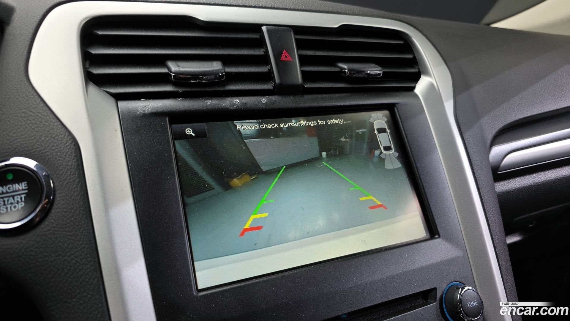 Main__Slider__Photo:Mondeo Ford 2015.2-14