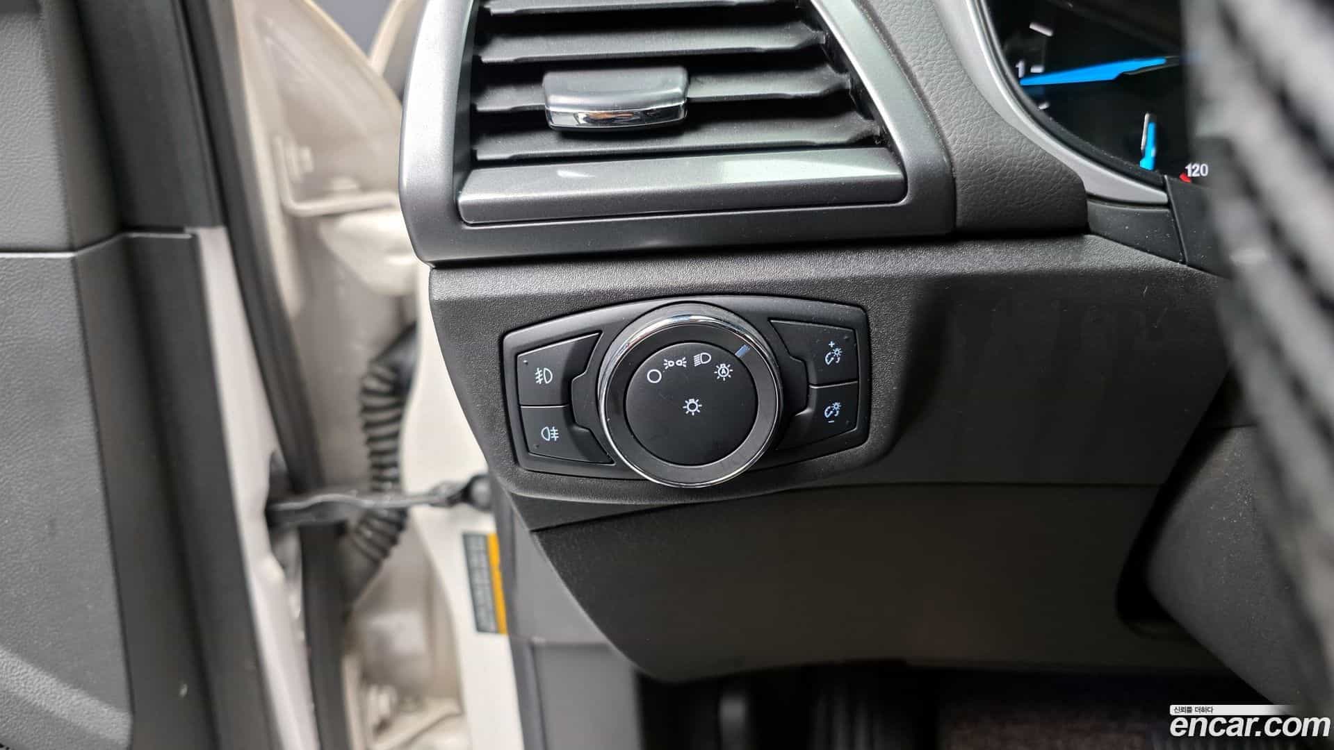 Mondeo Ford 2015.2-OPTION-020