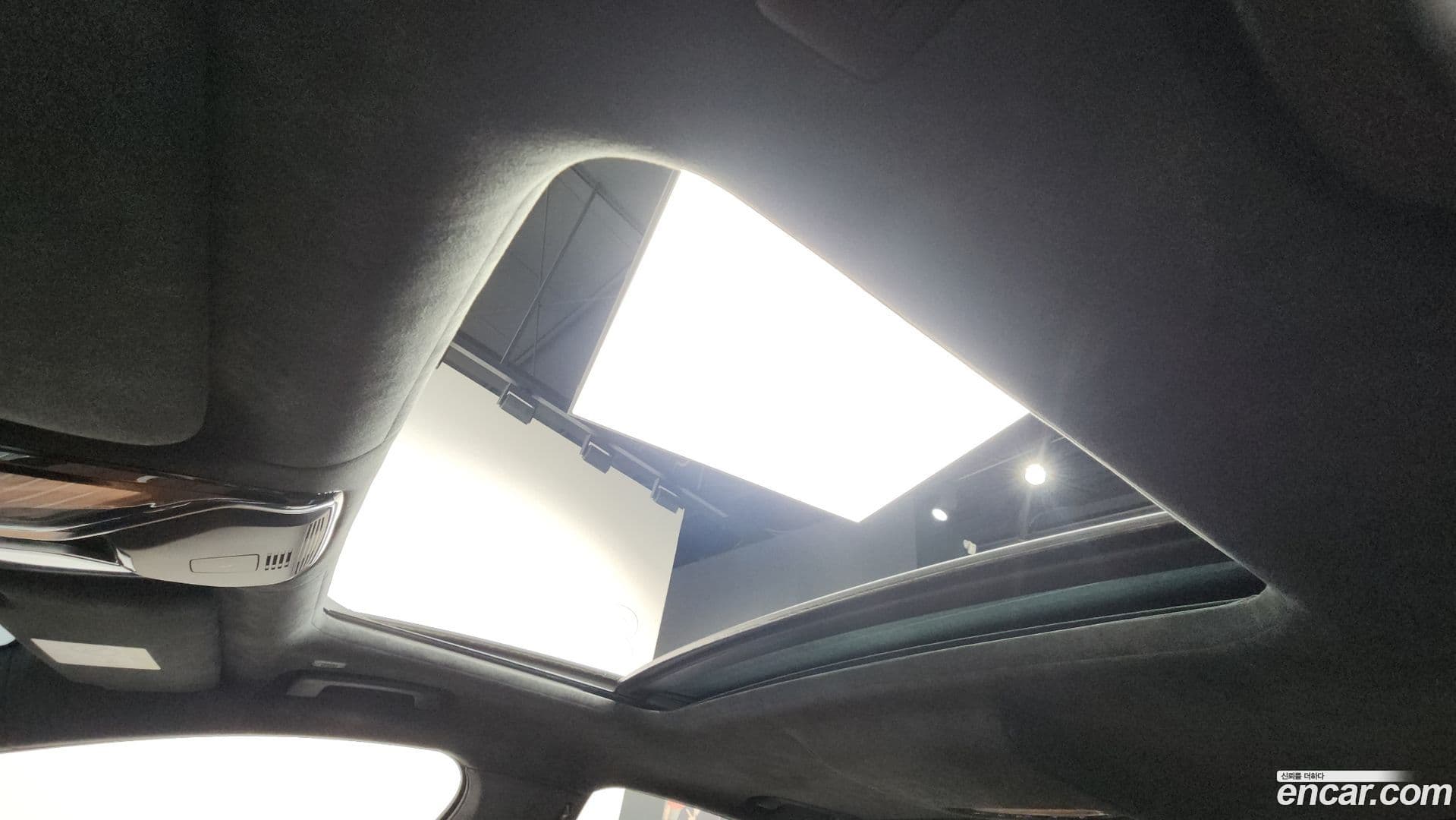 Main__Slider__Photo:7-Series BMW 2021.4-17