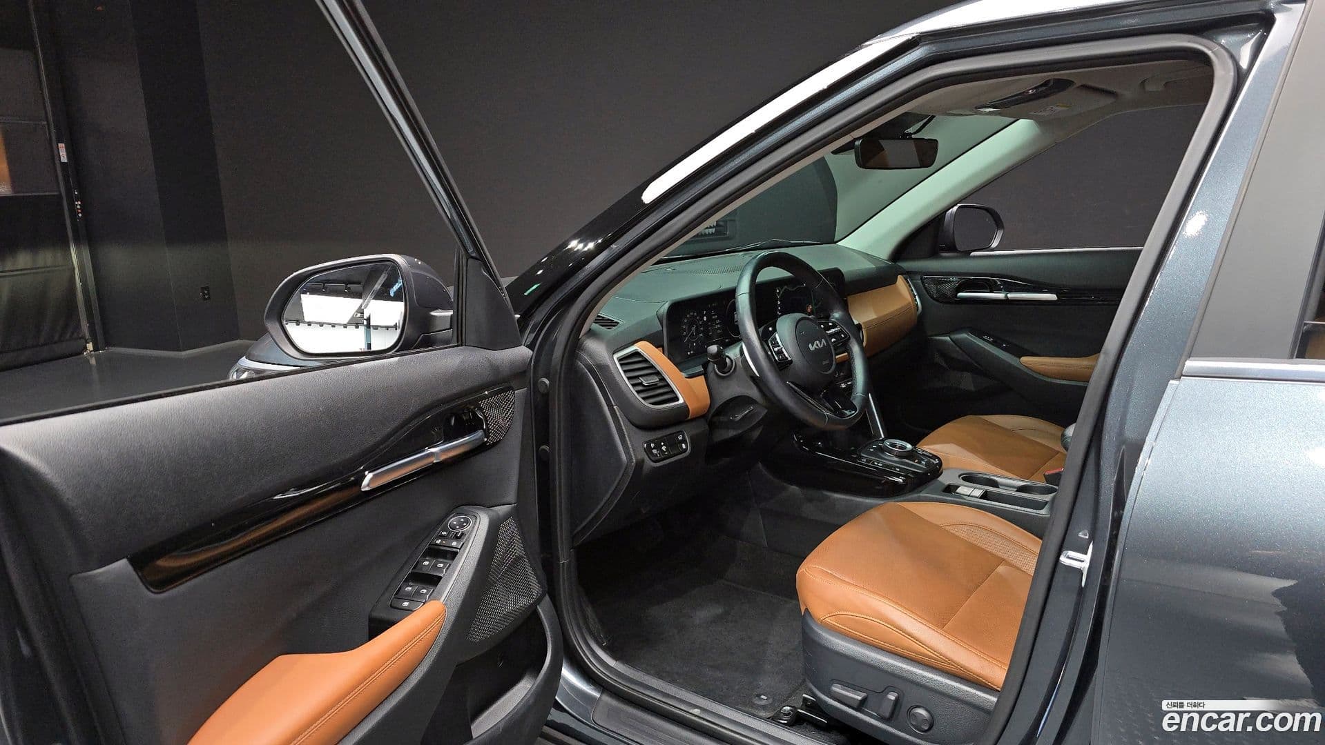 Main__Slider__Photo:Seltos Kia 2023.1-9