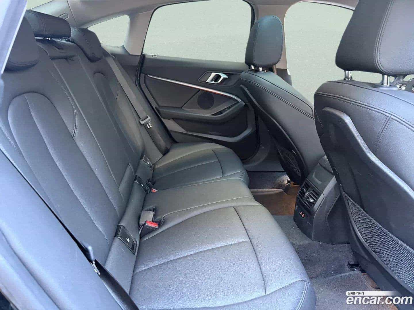 2-Series BMW 2021.8-INNER-010