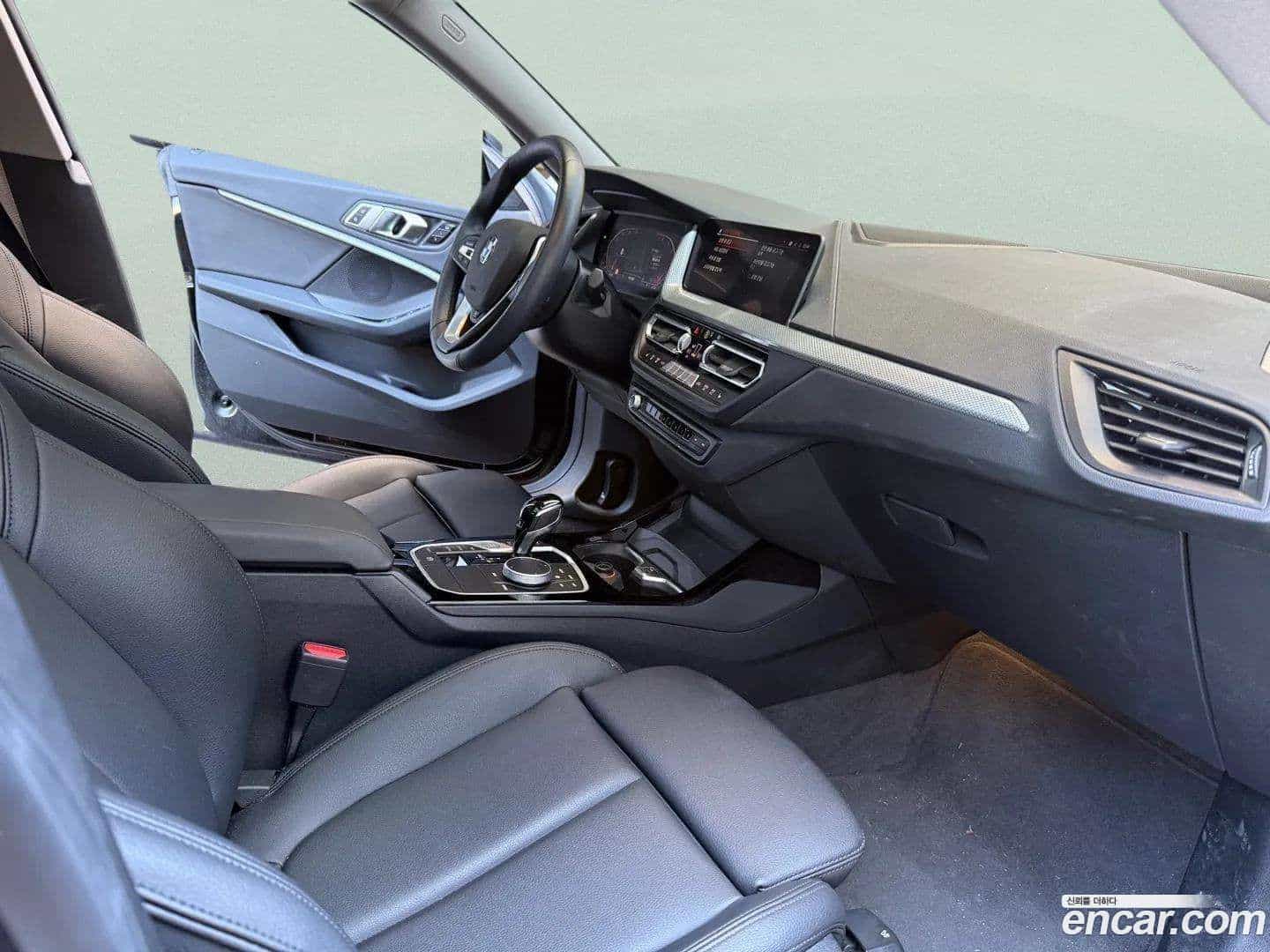 2-Series BMW 2021.8-OPTION-016